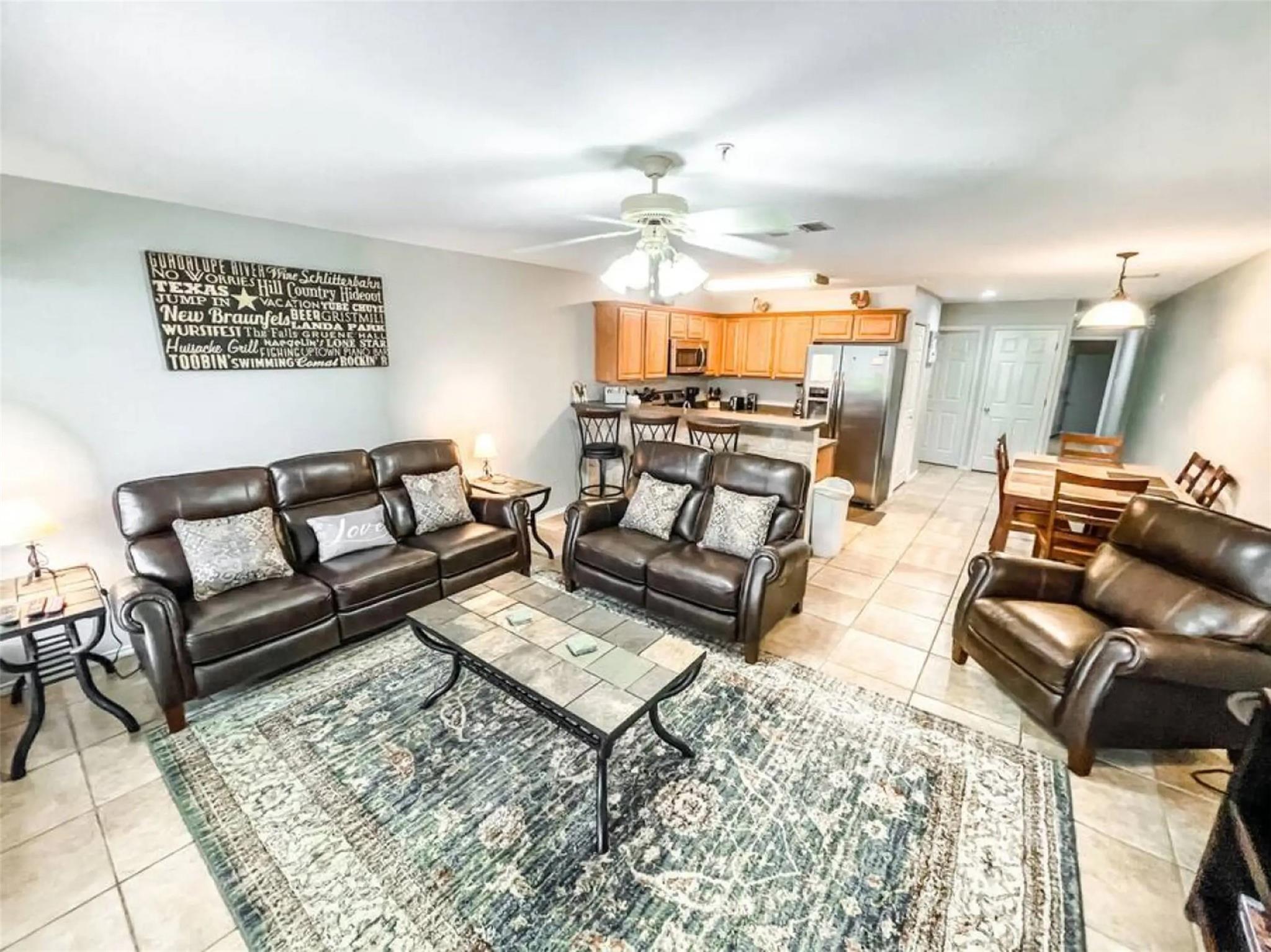 Image 2 of 21 For 730 Mather St