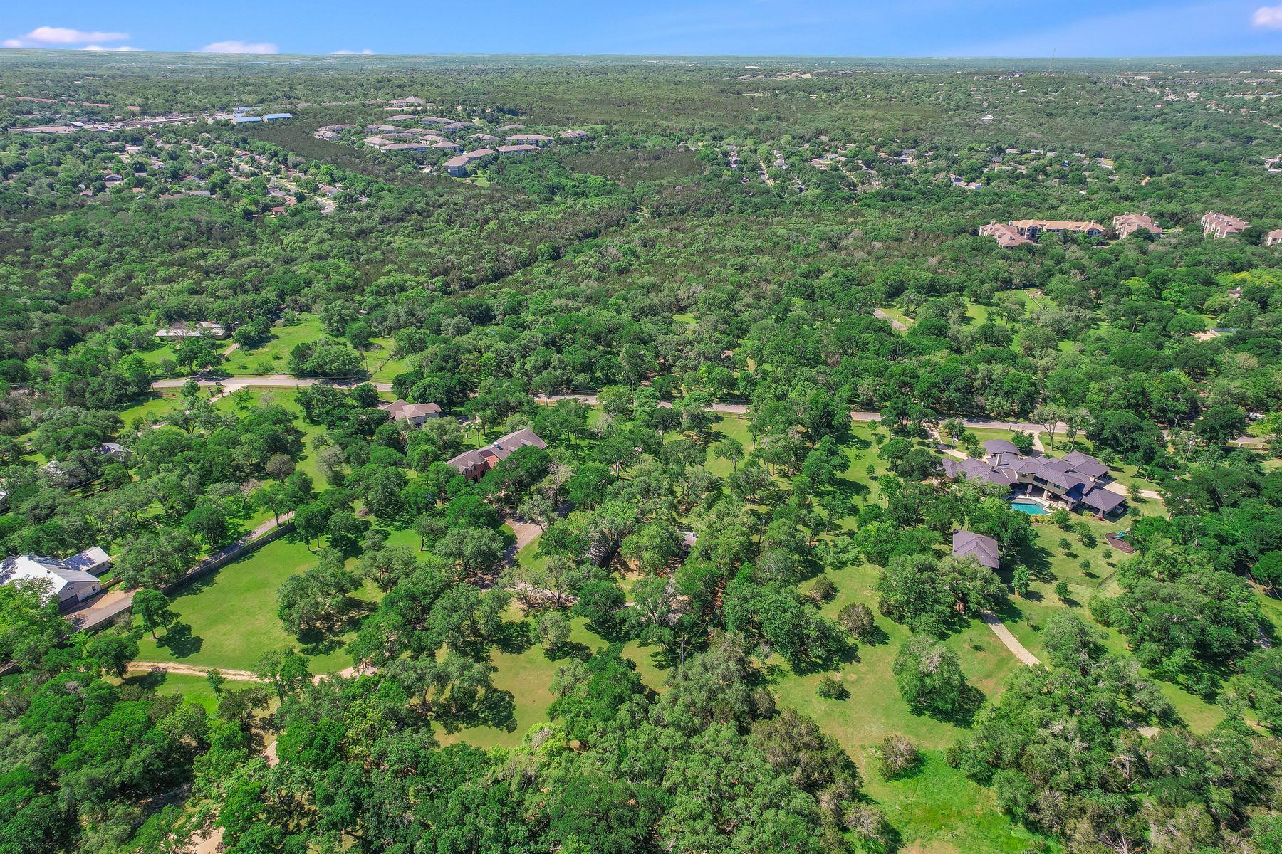 Image 11 of 15 For 780 Oakdale Dr