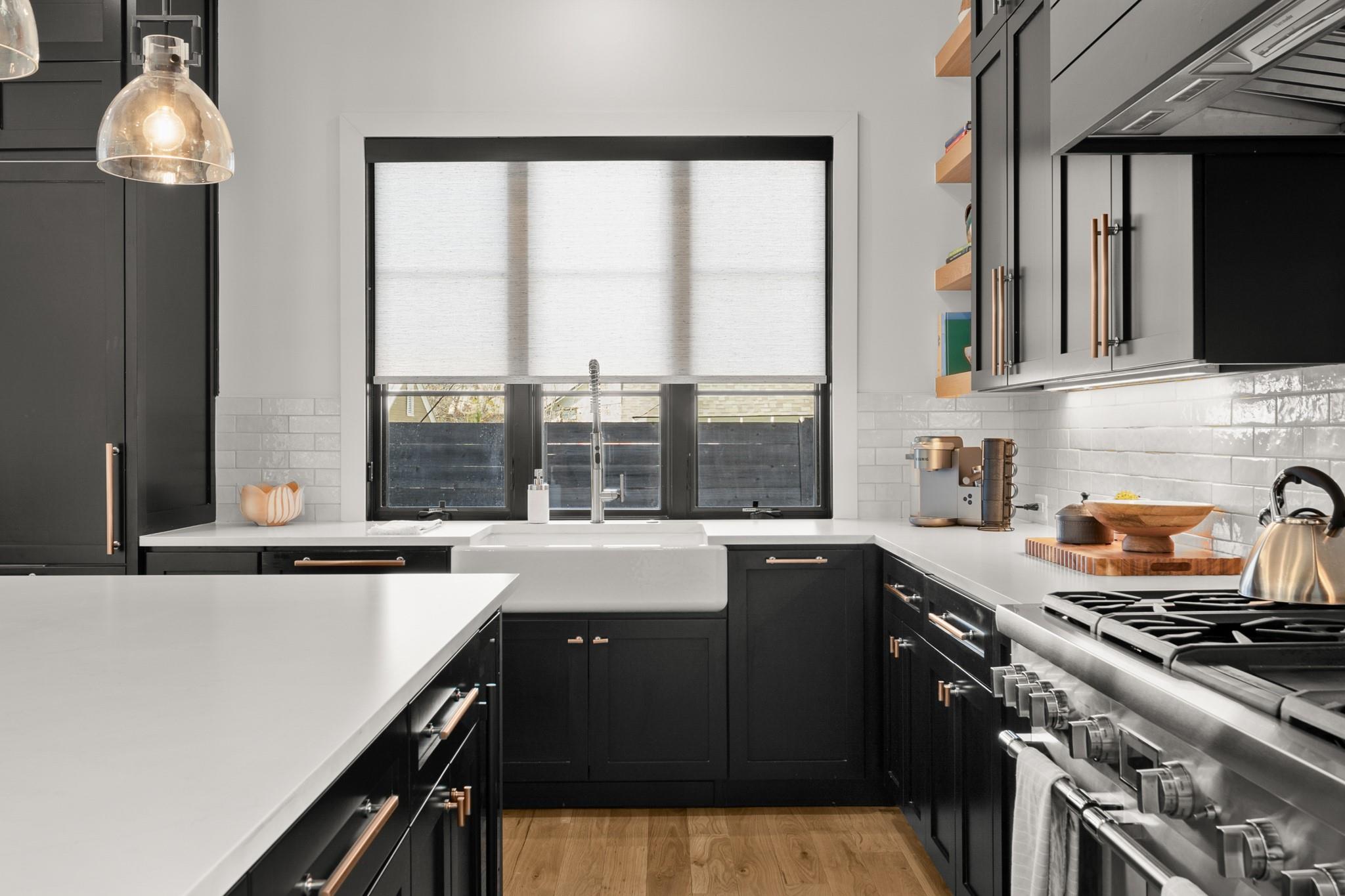 Image 13 of 39 For 802 Pressler St