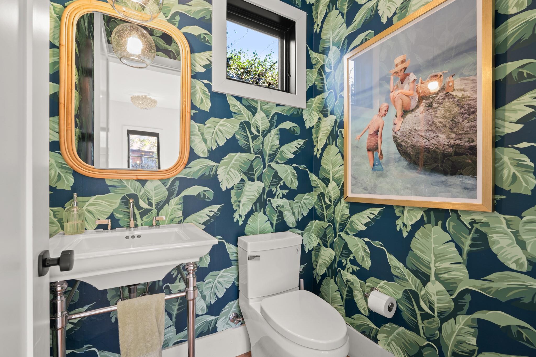 Image 16 of 39 For 802 Pressler St