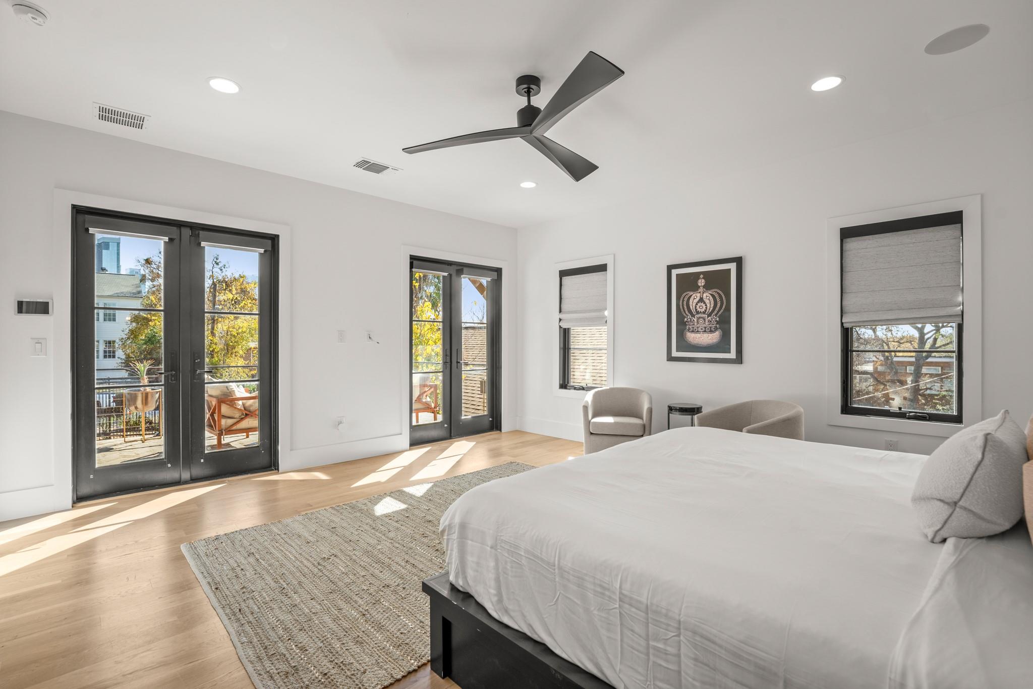 Image 18 of 39 For 802 Pressler St