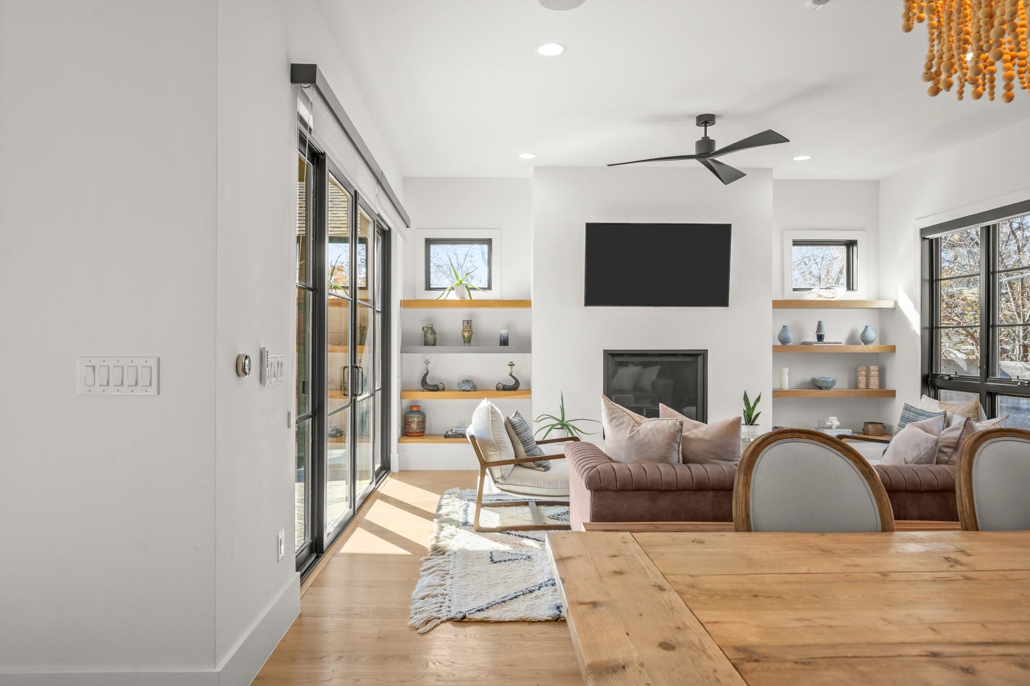 Image 9 of 39 For 802 Pressler St