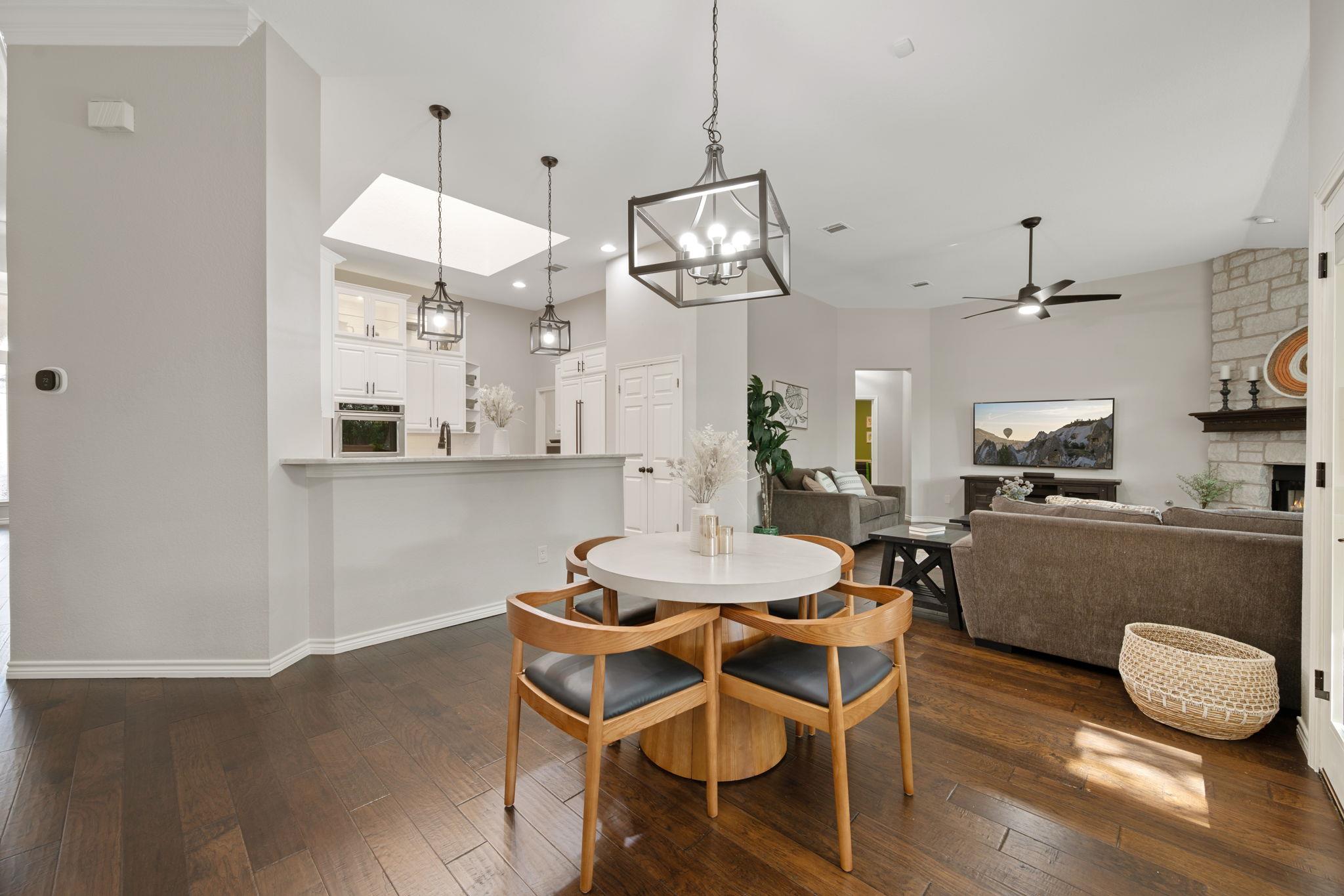 Image 13 of 40 For 1005 Cedar Crest Cv