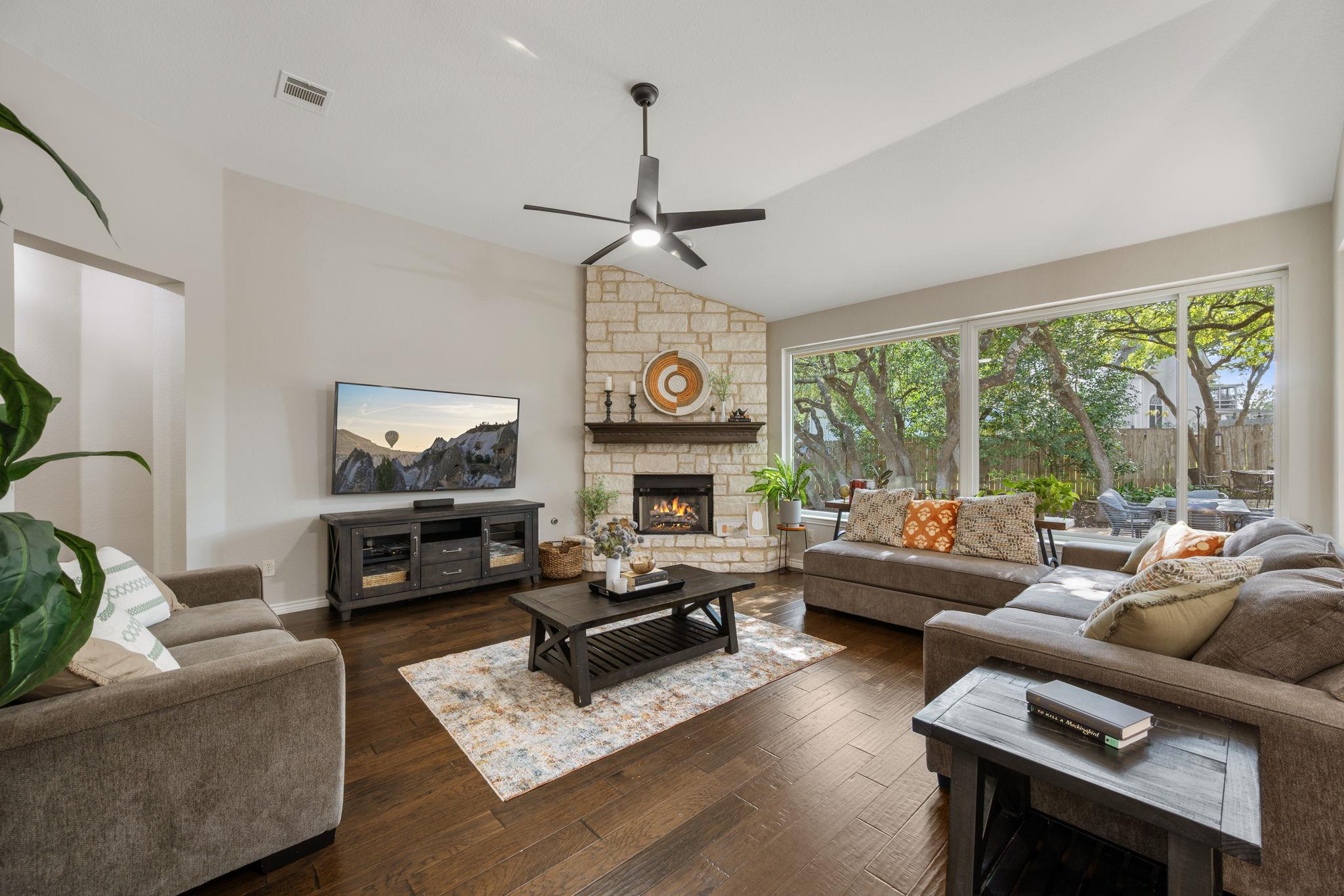 Image 14 of 40 For 1005 Cedar Crest Cv