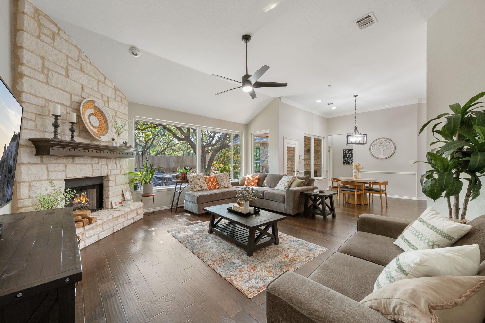 Image 15 of 40 For 1005 Cedar Crest Cv