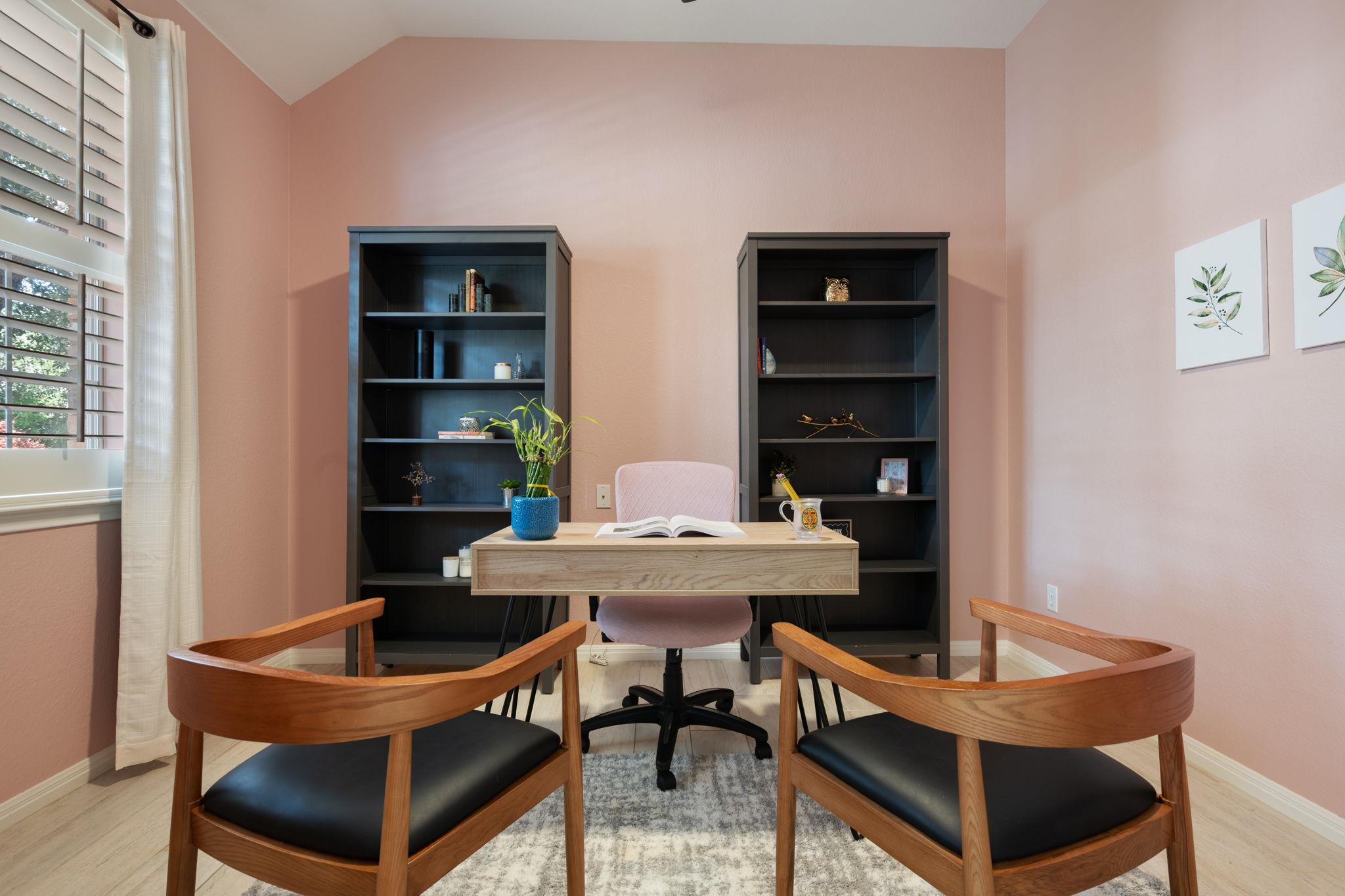 Image 23 of 40 For 1005 Cedar Crest Cv