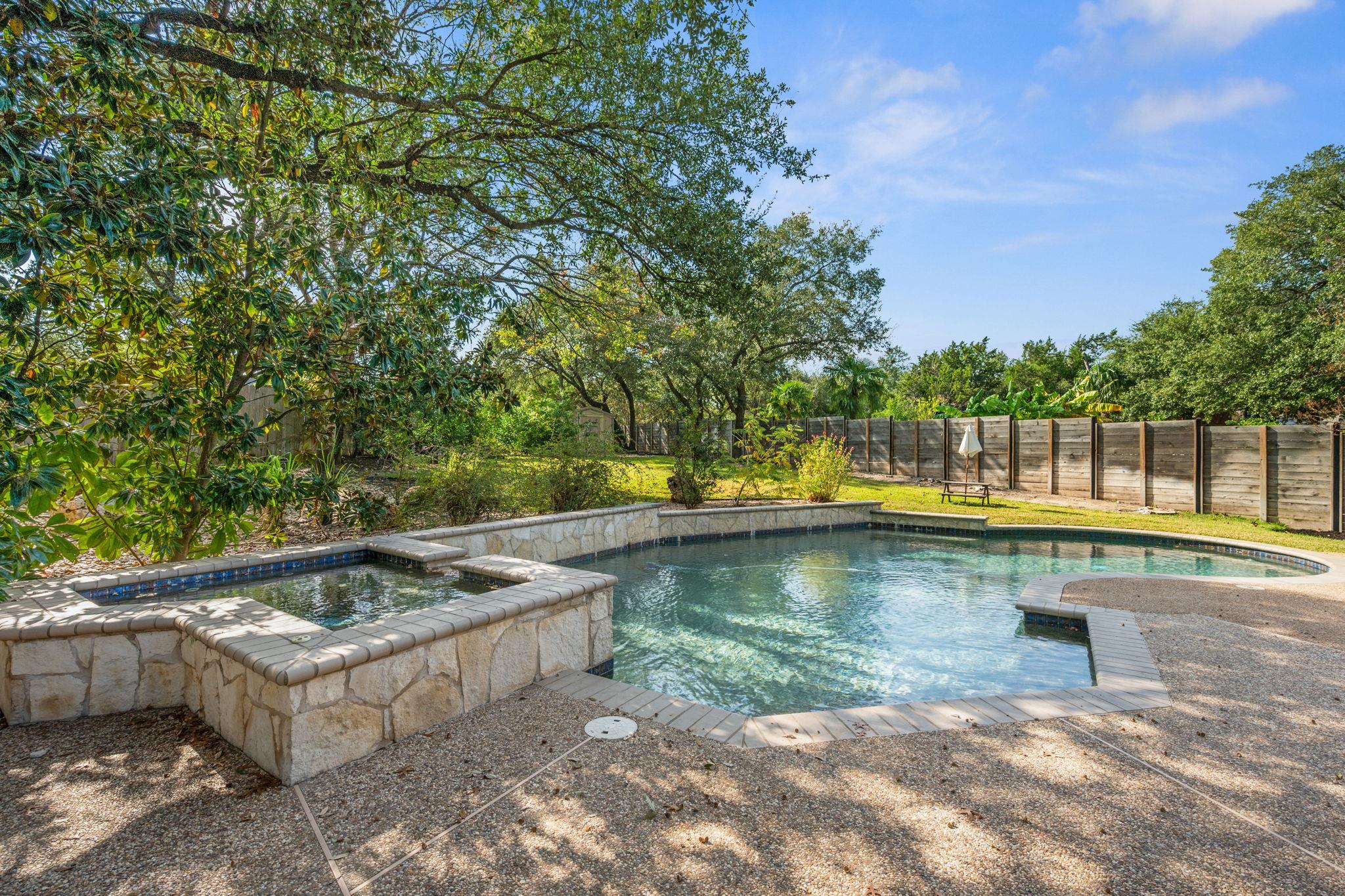 Image 3 of 40 For 1005 Cedar Crest Cv