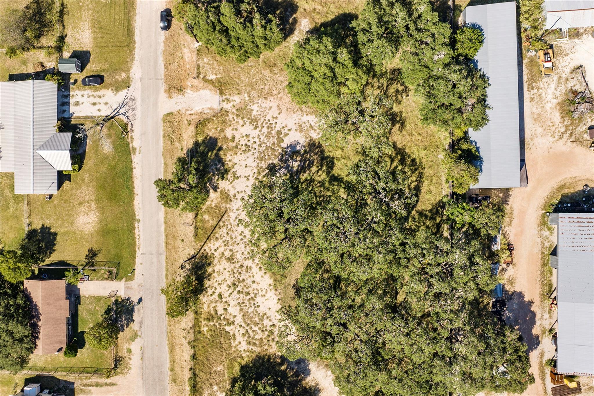 Image 12 of 14 For 1400 Greenlawn Pkwy