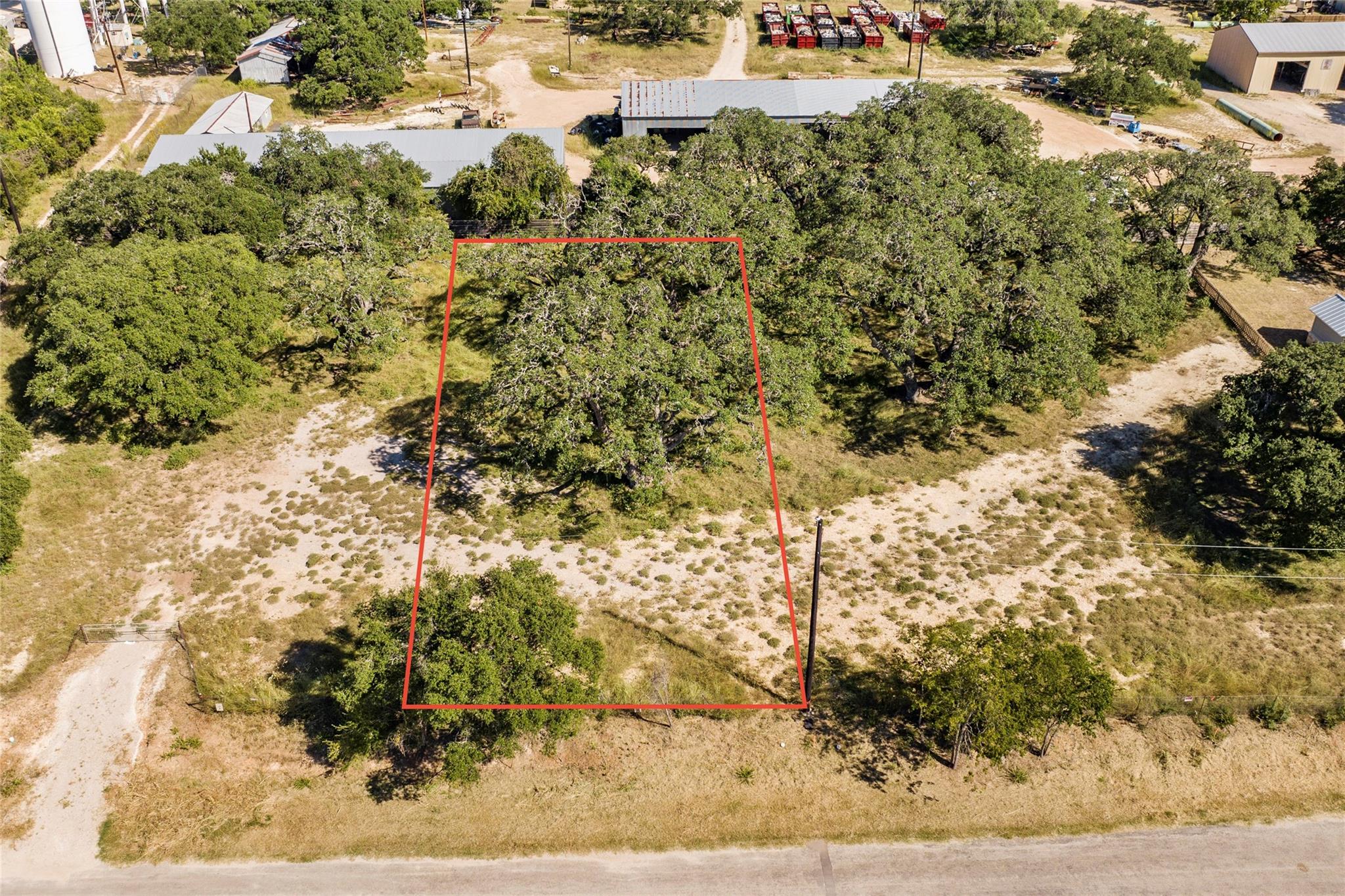 Image 4 of 14 For 1400 Greenlawn Pkwy