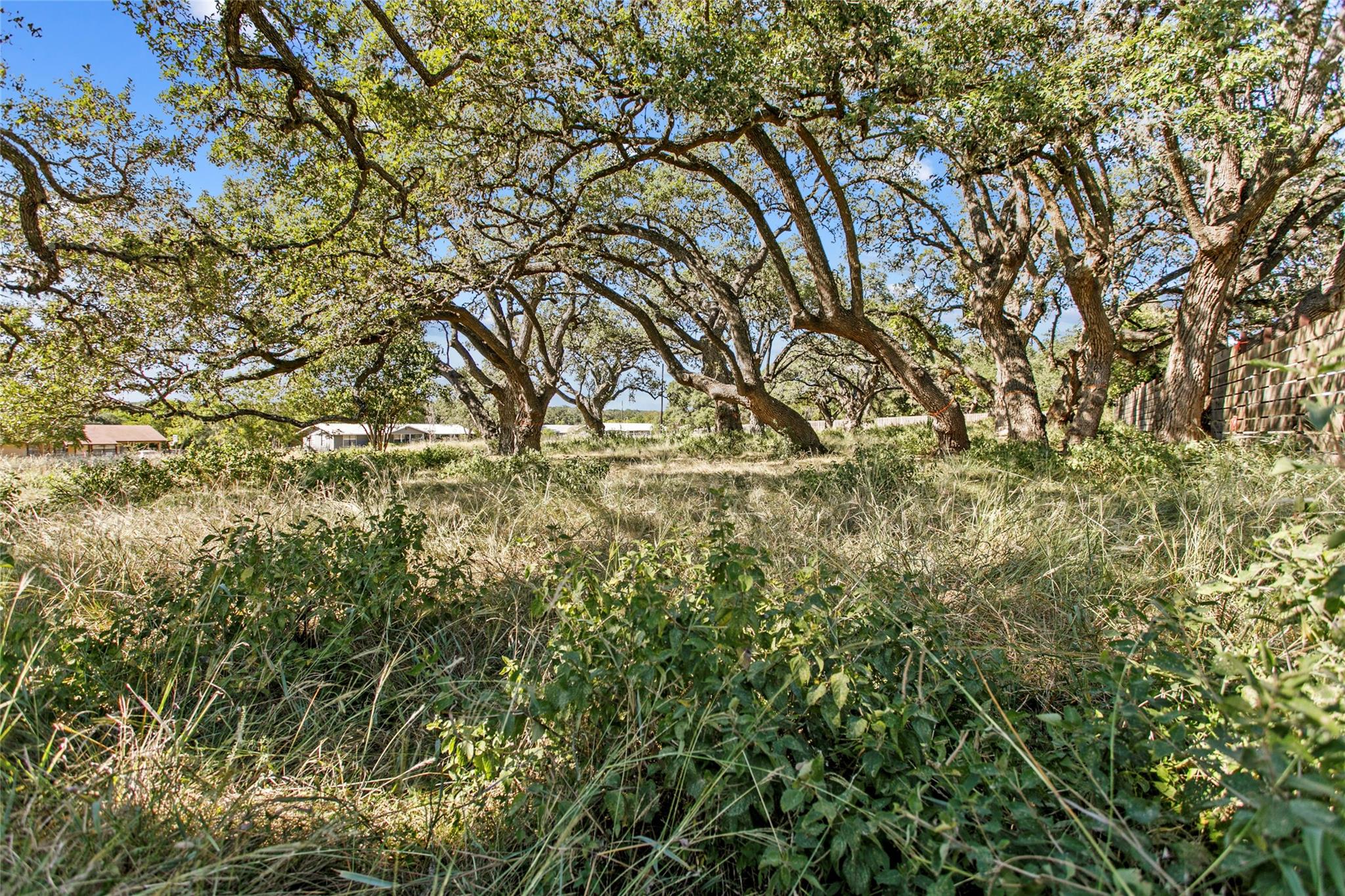 Image 6 of 14 For 1400 Greenlawn Pkwy