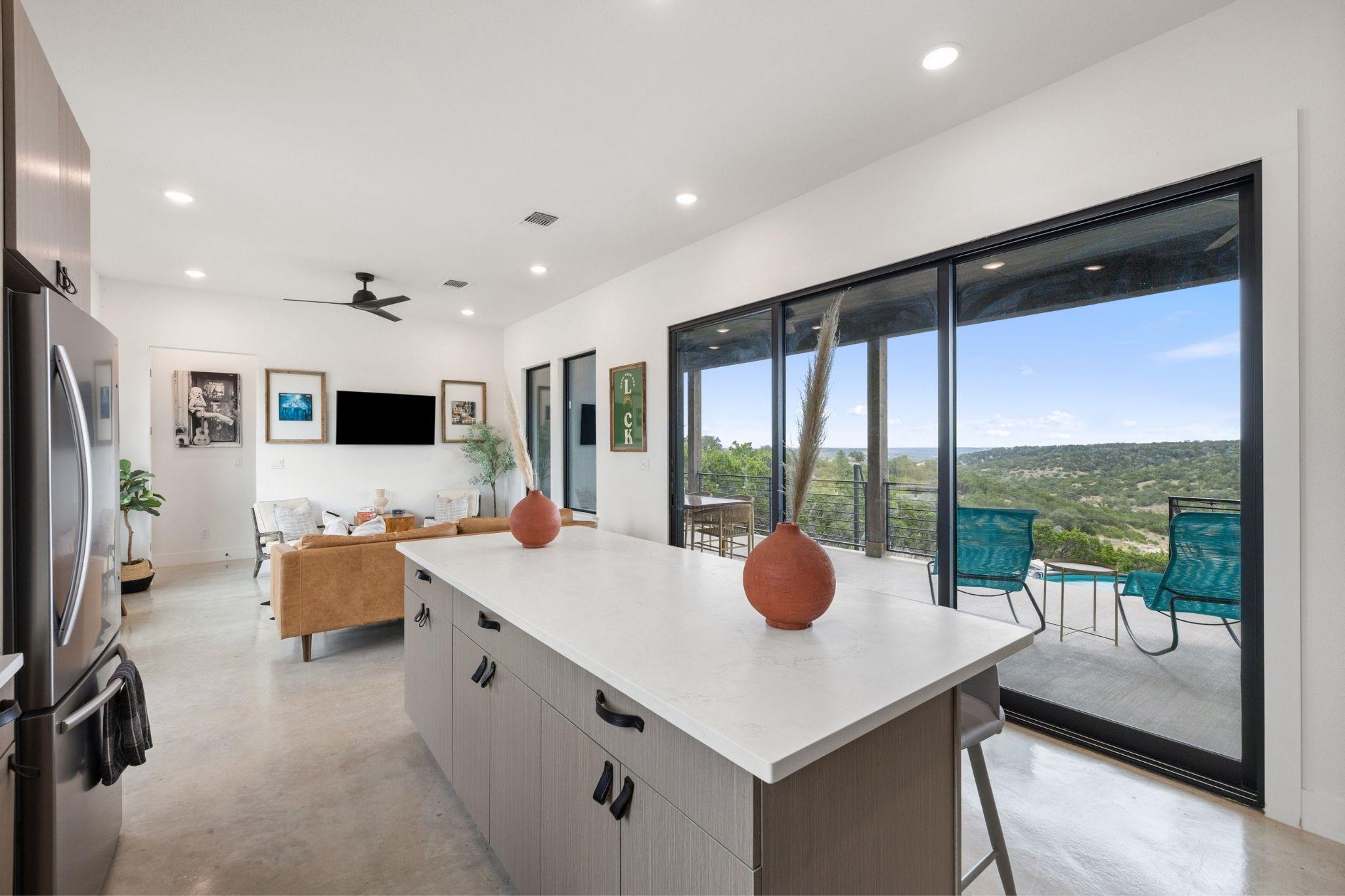 Image 16 of 40 For 11 Sacramento