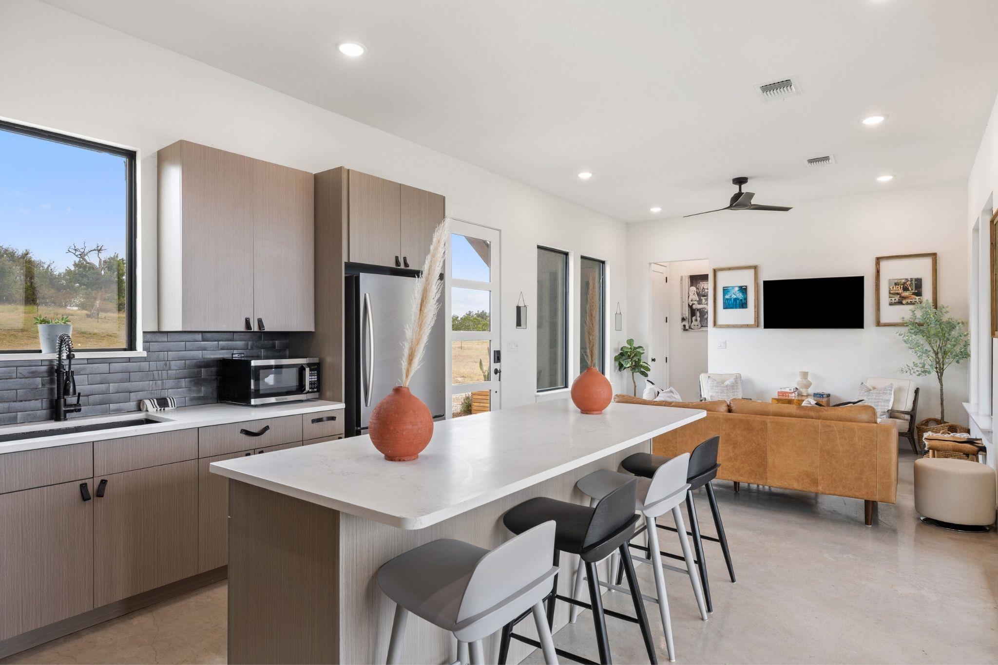 Image 17 of 40 For 11 Sacramento