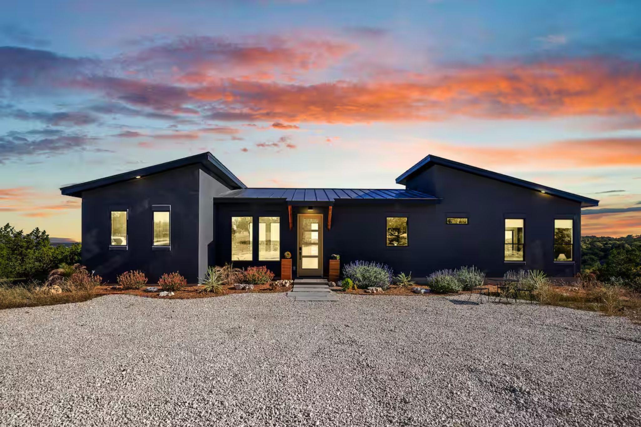 Image 2 of 40 For 11 Sacramento