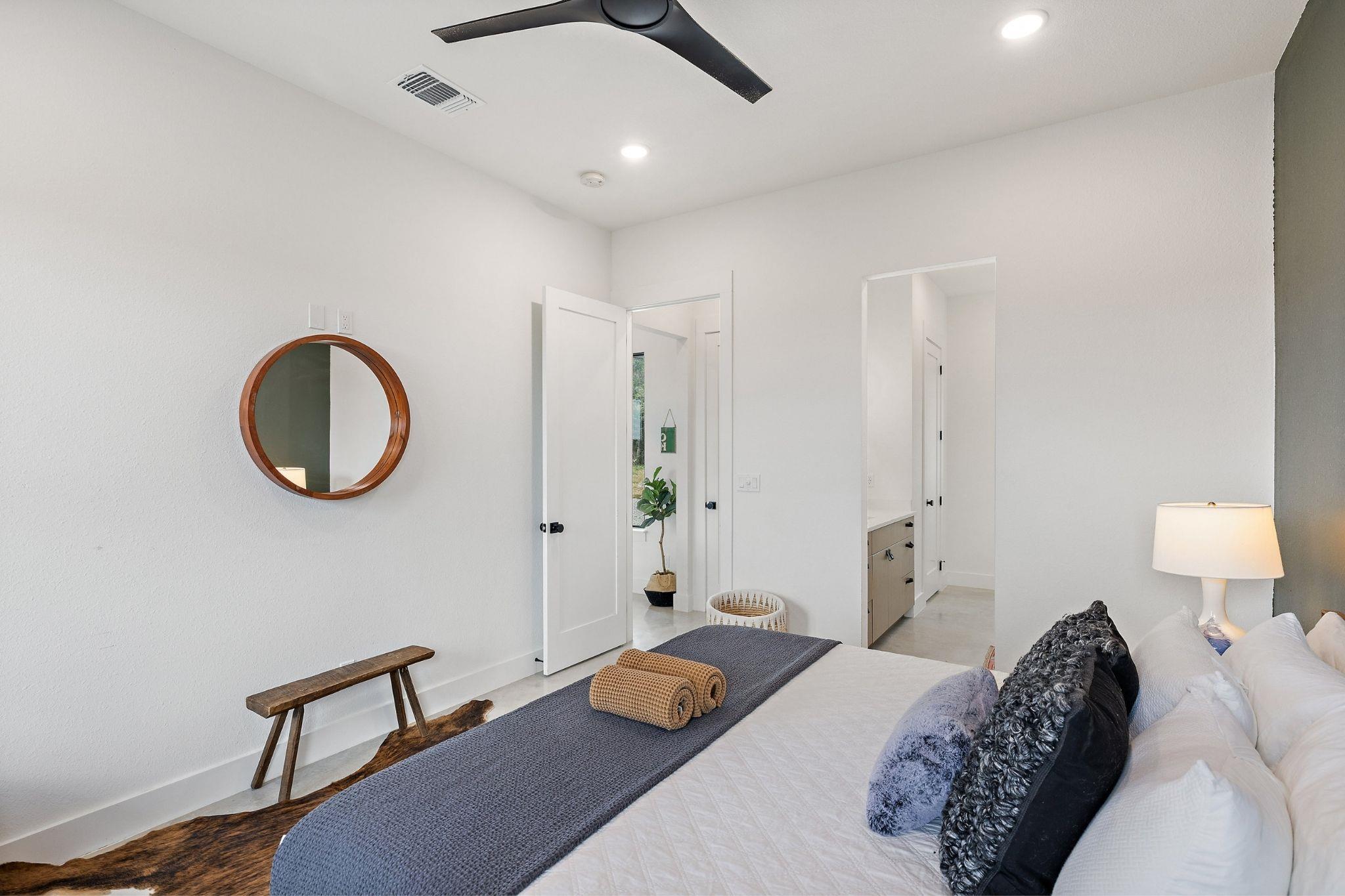 Image 24 of 40 For 11 Sacramento