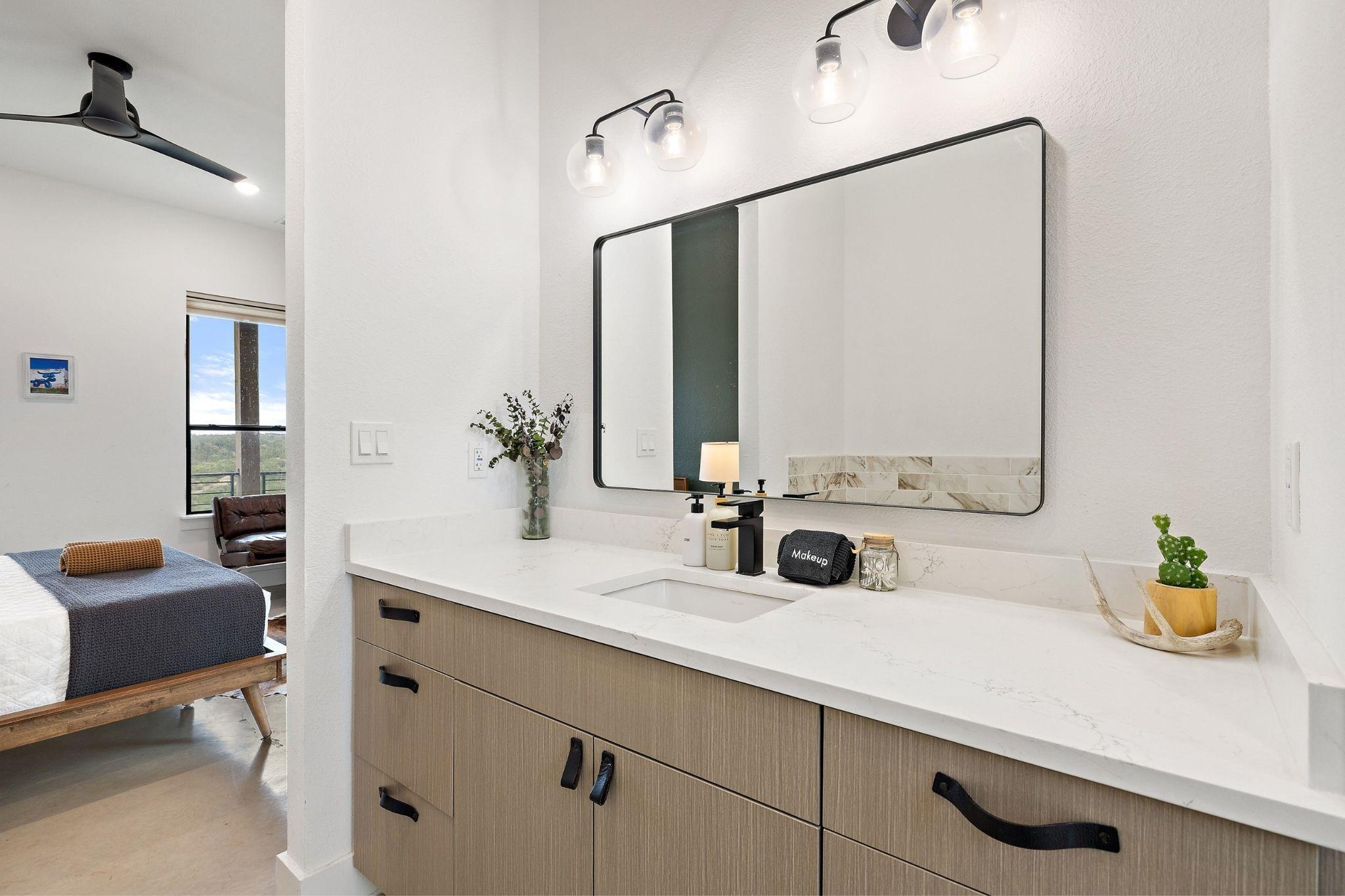 Image 27 of 40 For 11 Sacramento