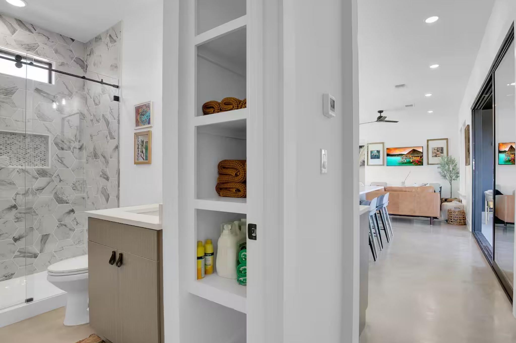 Image 32 of 40 For 11 Sacramento