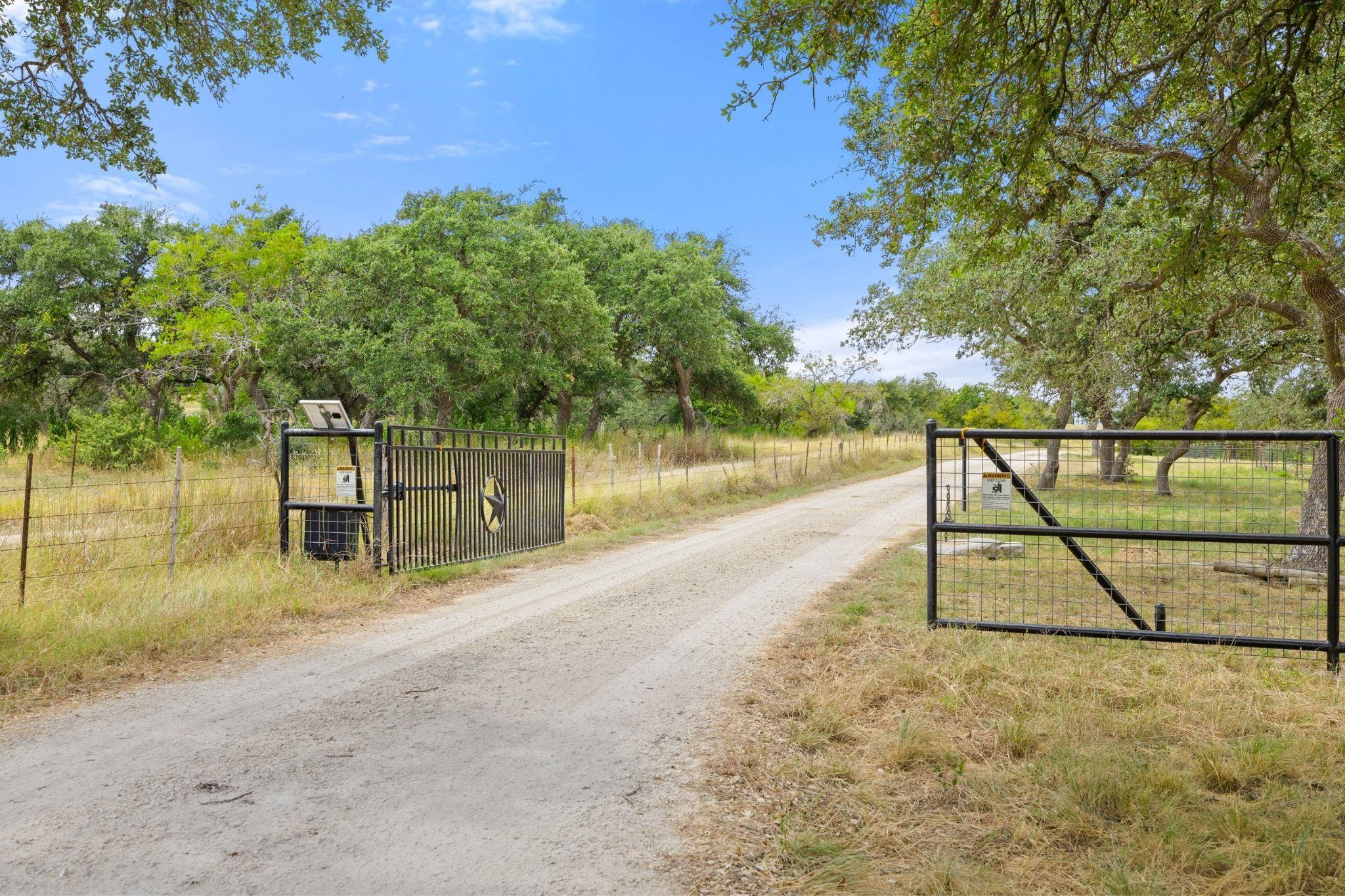 Image 38 of 40 For 11 Sacramento