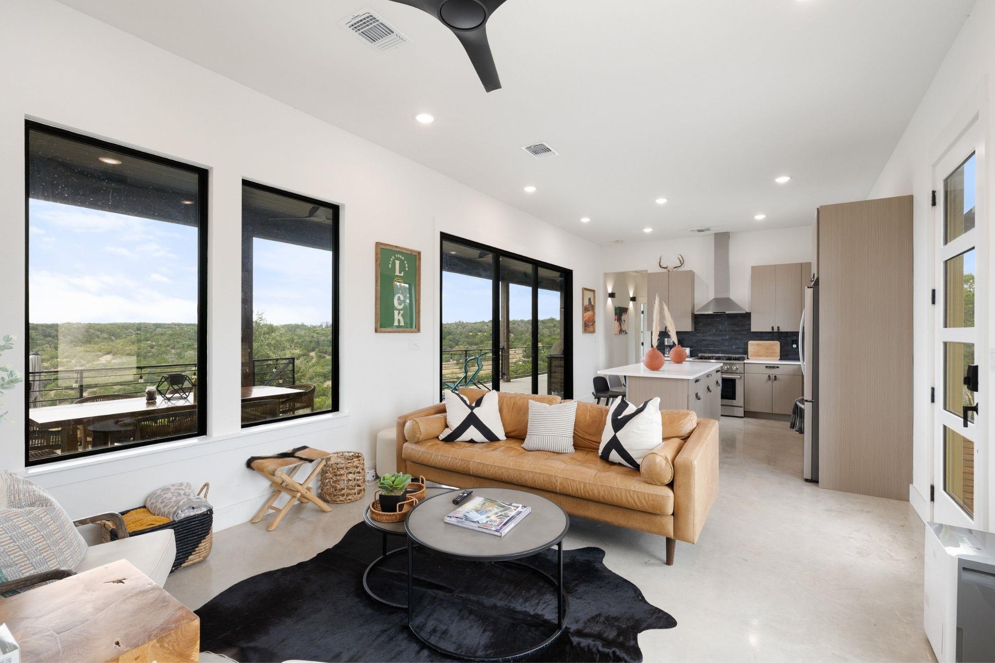 Image 6 of 40 For 11 Sacramento