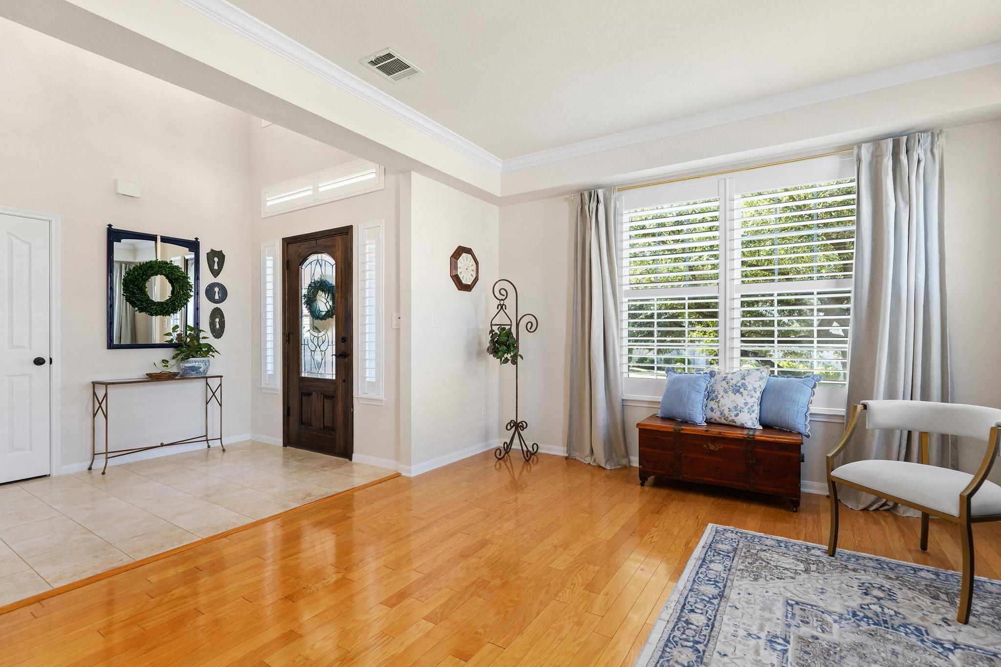 Image 31 of 40 For 2902 Cedar Crest Cir