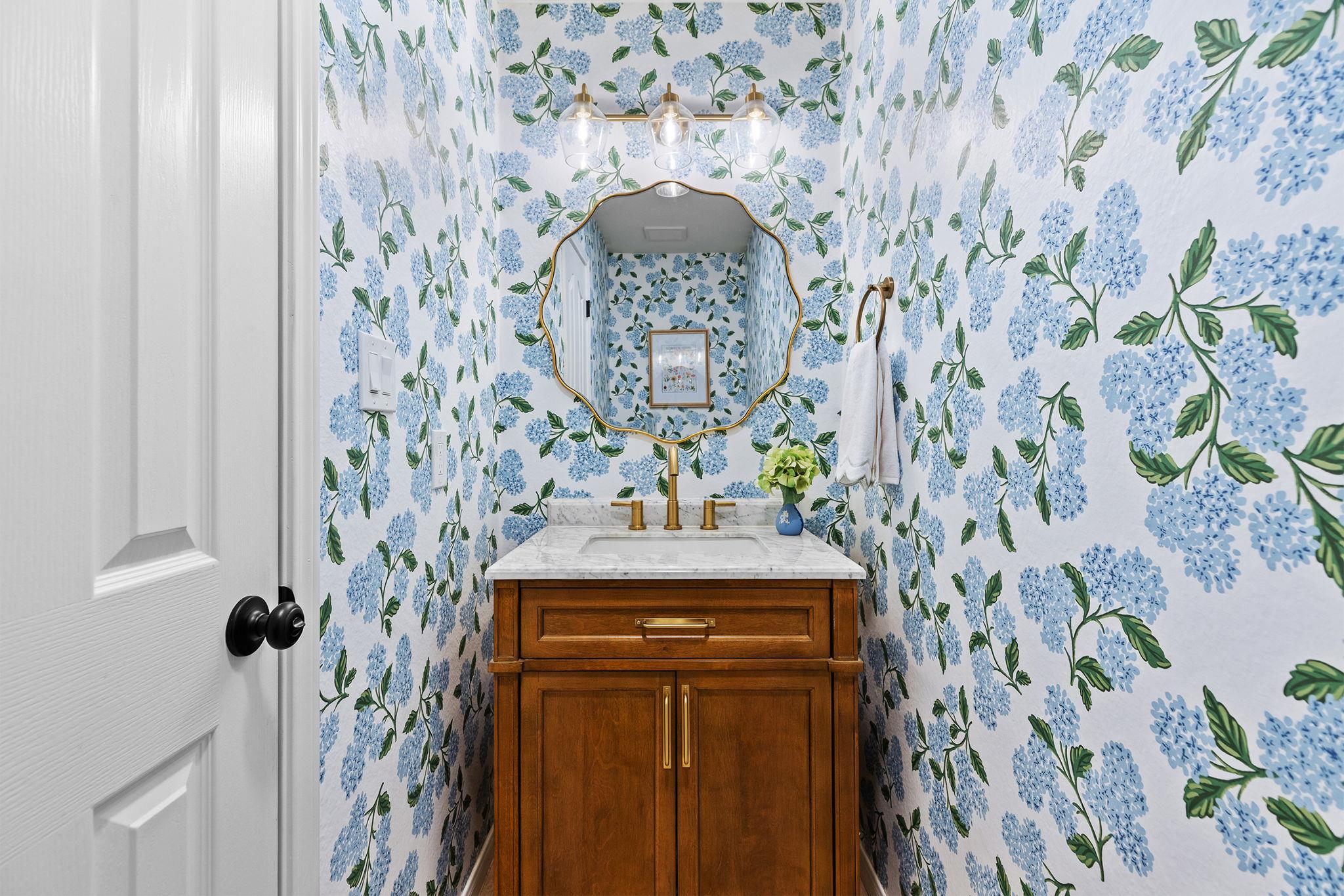 Image 32 of 40 For 2902 Cedar Crest Cir