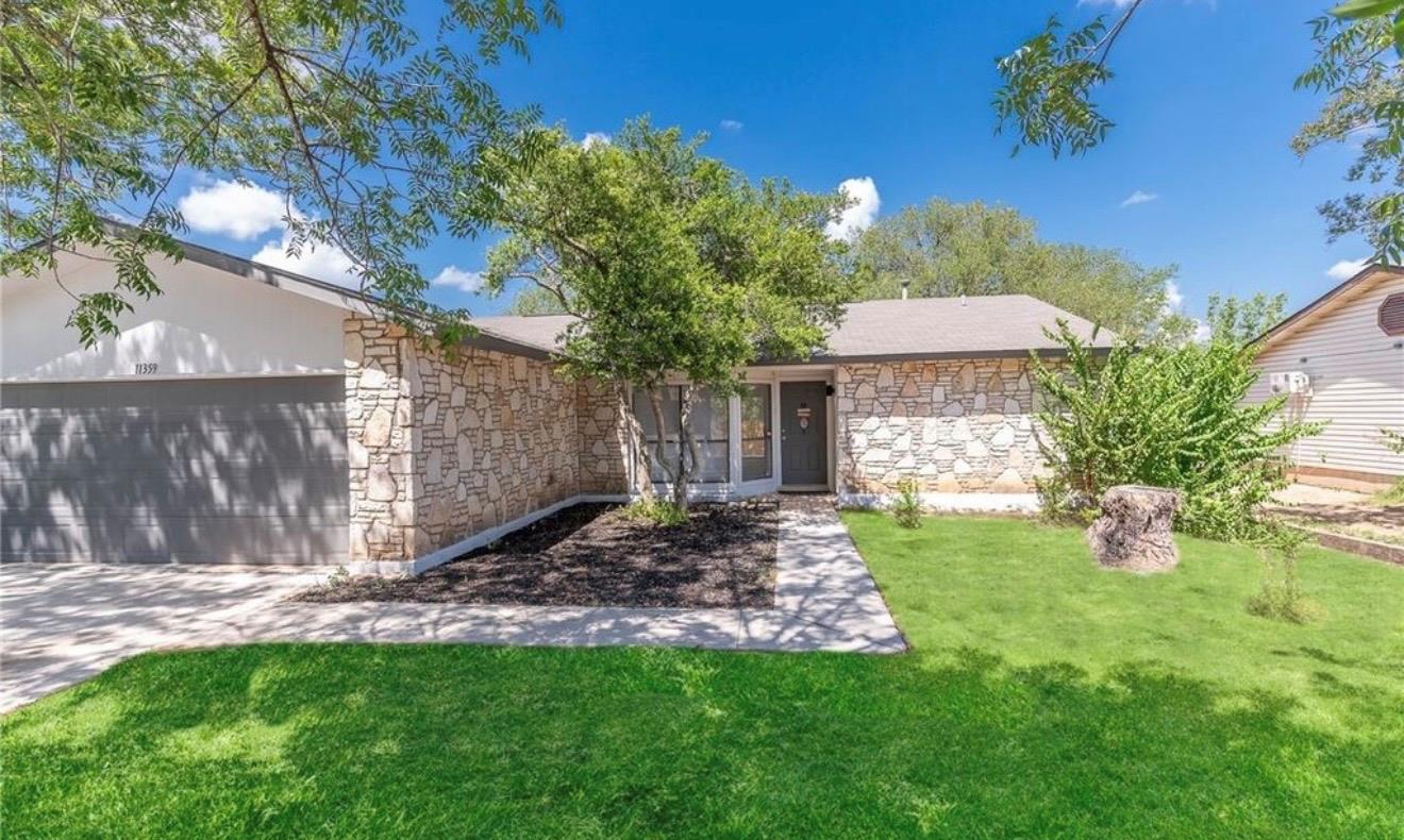 Image 3 of 19 For 11359 Spring Crest