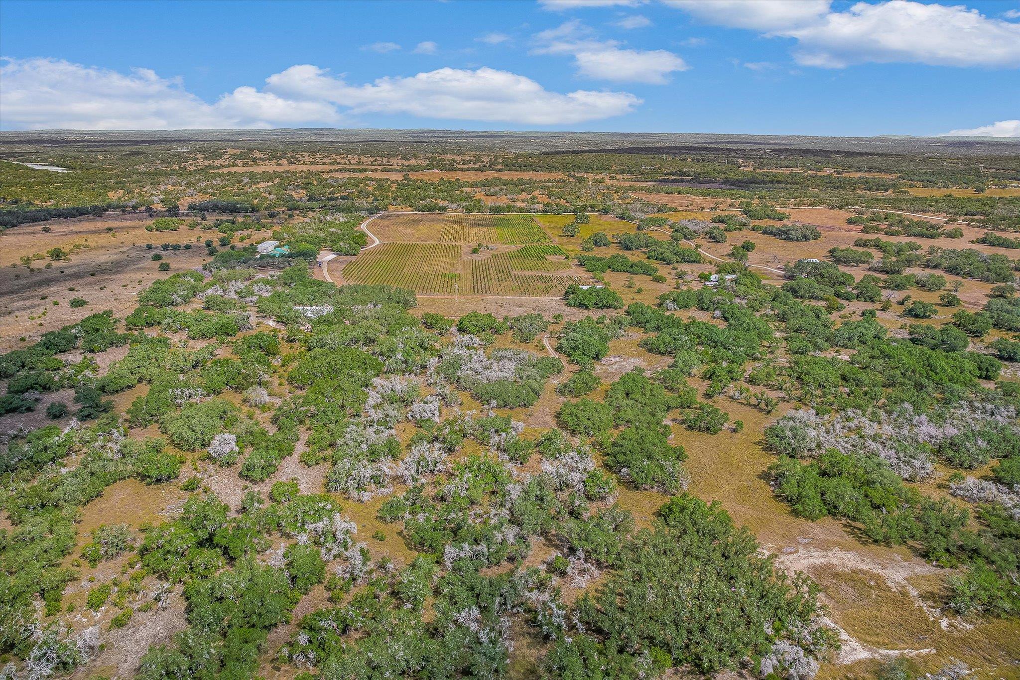 Image 11 of 40 For 878 Ranch Road 2766