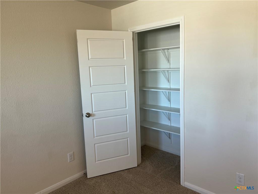 Image 14 of 20 For 533 Summersweet Rd