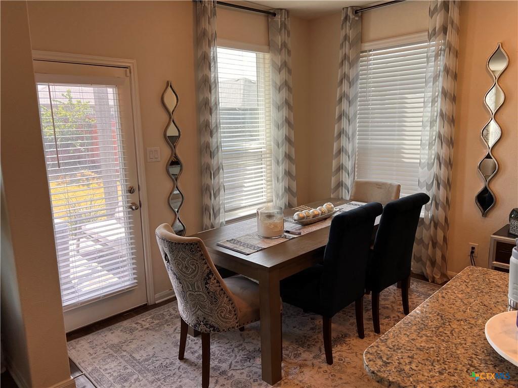 Image 8 of 20 For 533 Summersweet Rd