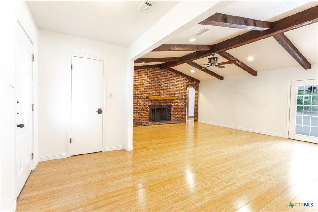 Image 10 of 40 For 710 Fawn Trl