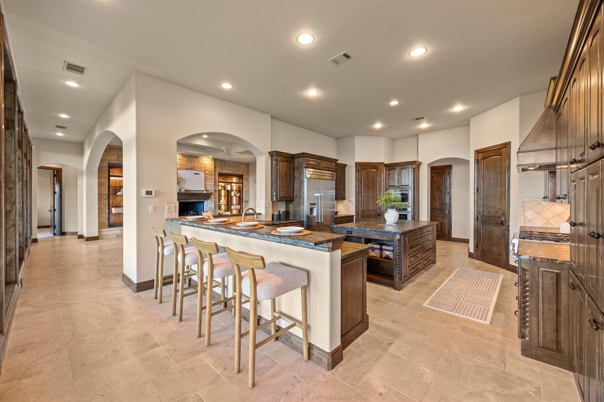 Image 10 of 39 For 3809 Verano Dr