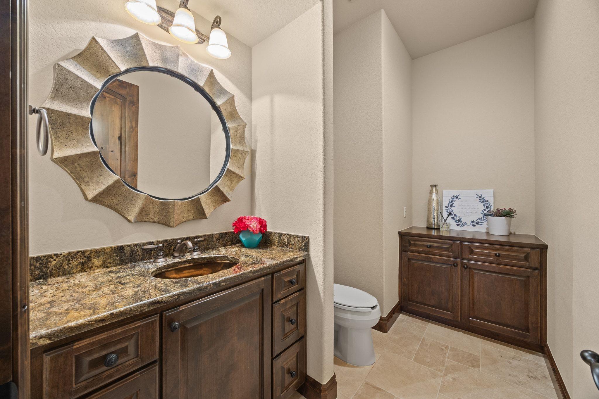 Image 17 of 39 For 3809 Verano Dr