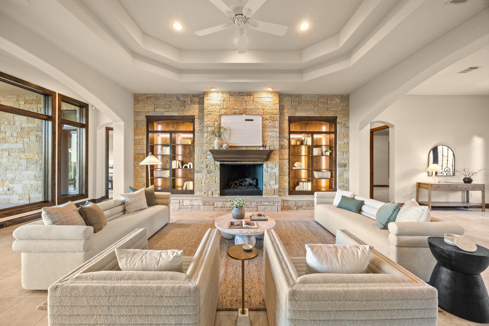 Image 6 of 39 For 3809 Verano Dr