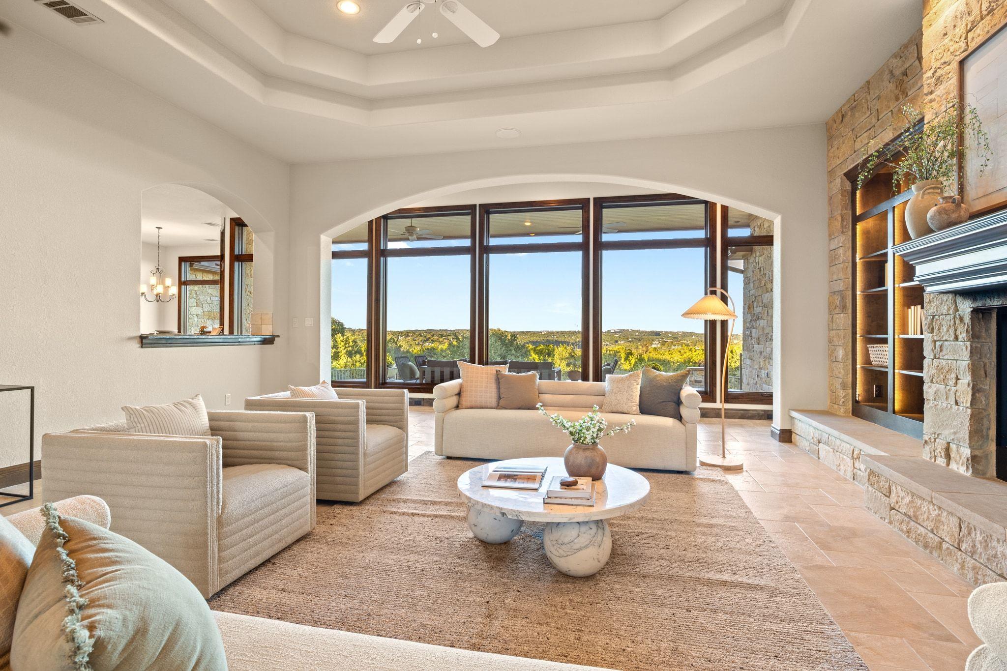 Image 8 of 39 For 3809 Verano Dr