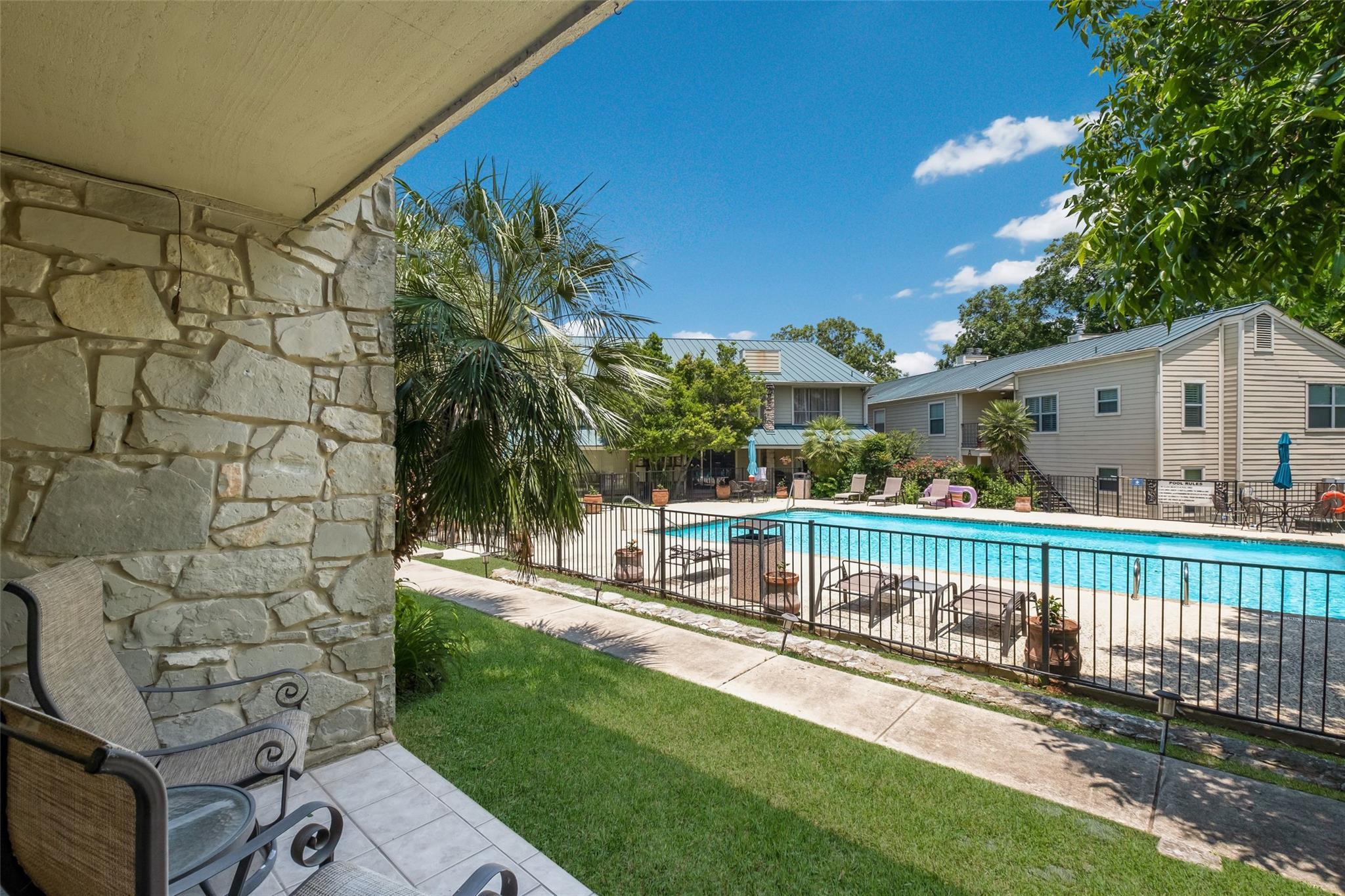 Details for 551 Terminal Loop Rd D3, McQueeney, TX 78123