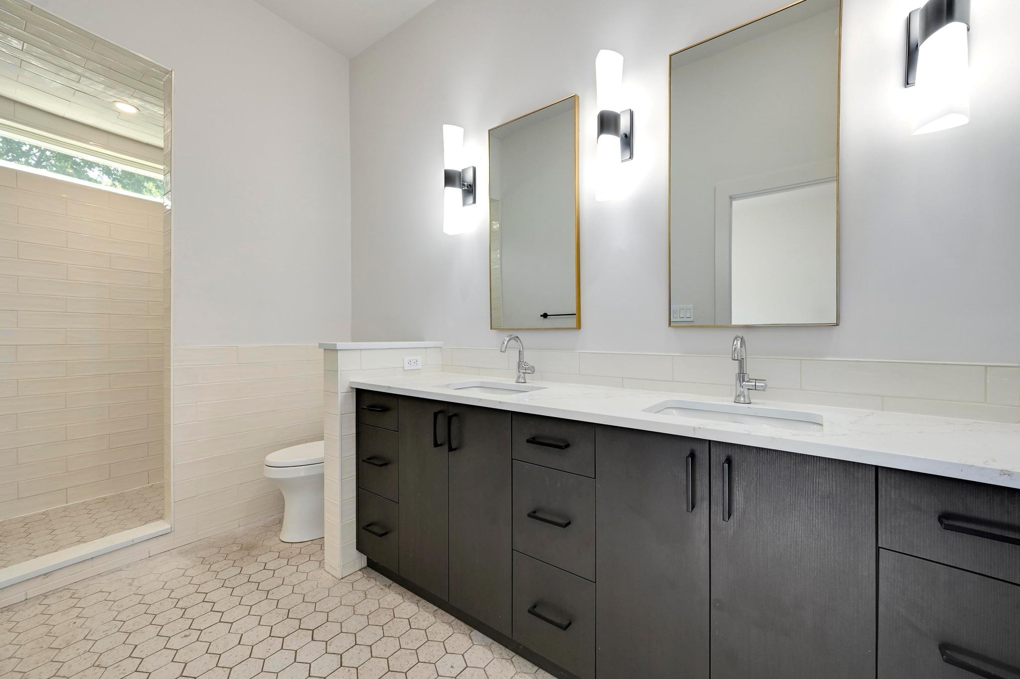 Image 16 of 32 For 1603 Taylor Gaines St