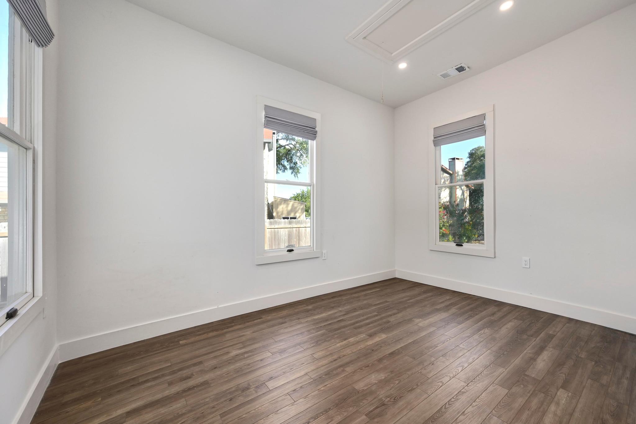 Image 17 of 32 For 1603 Taylor Gaines St