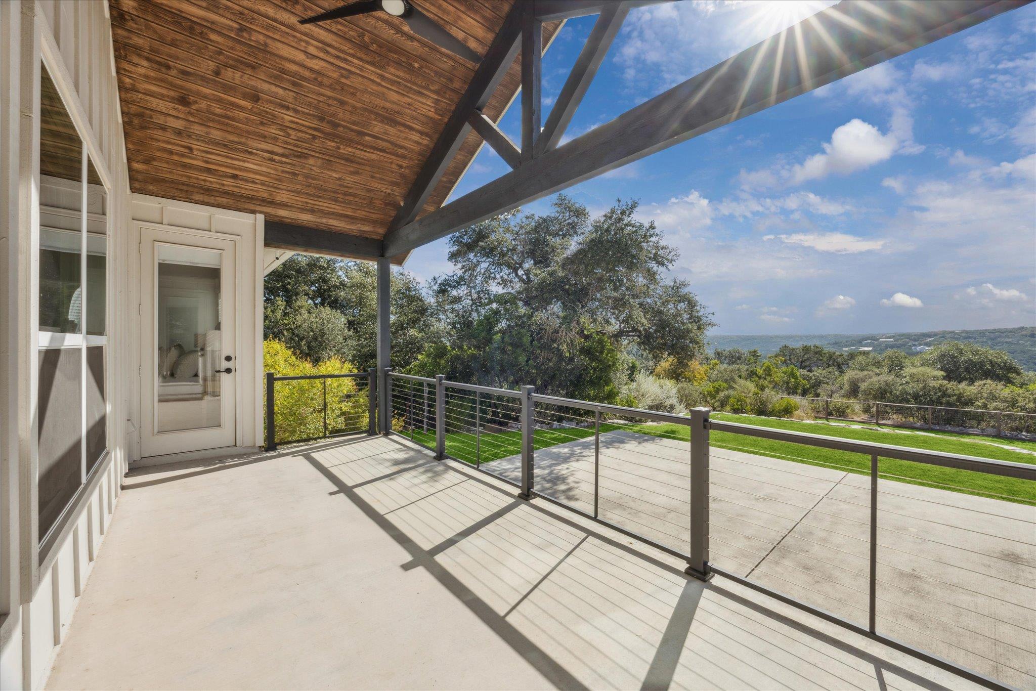 Details for 2902 Summit Dr, New Braunfels, TX 78132