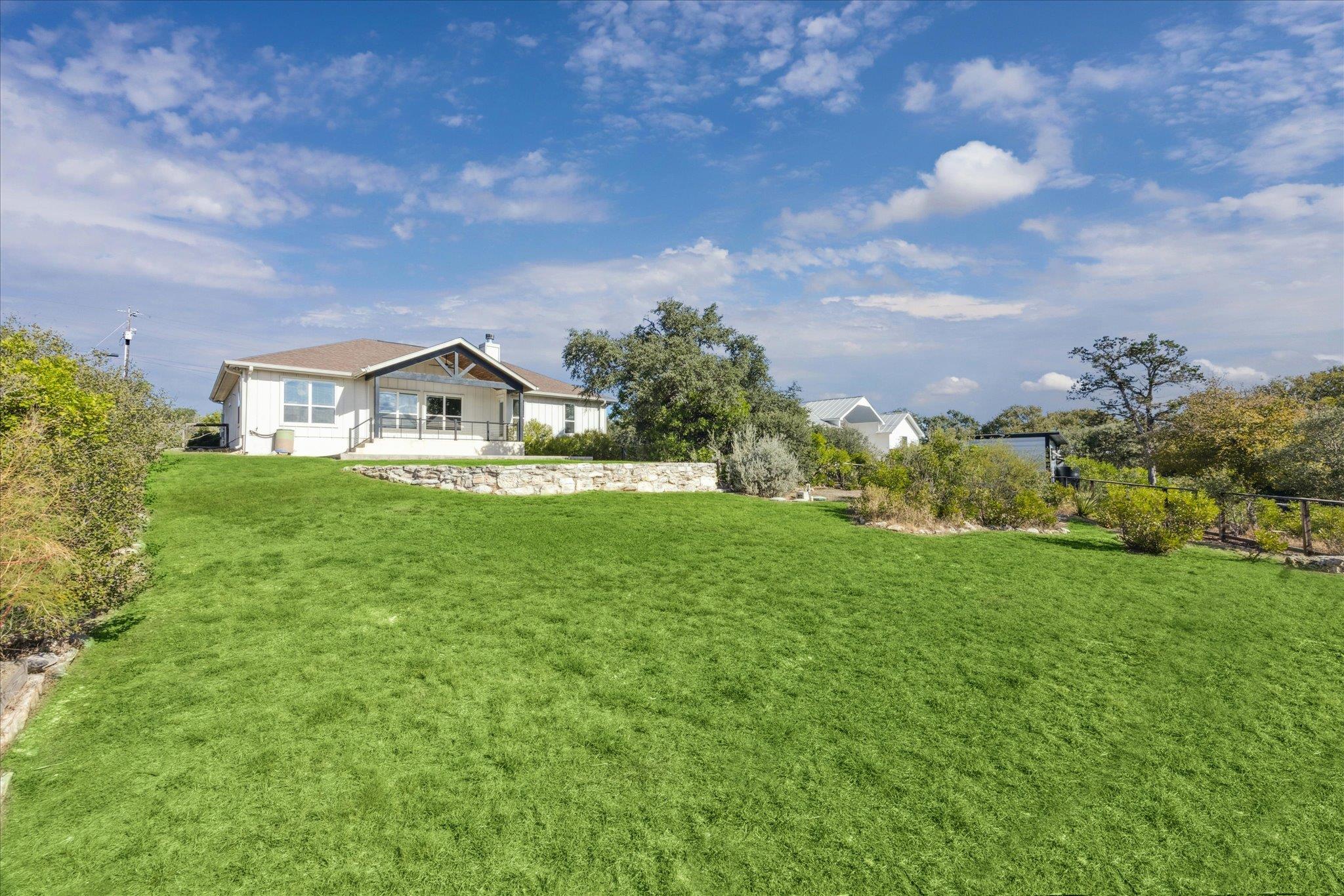 Image 26 of 35 For 2902 Summit Dr