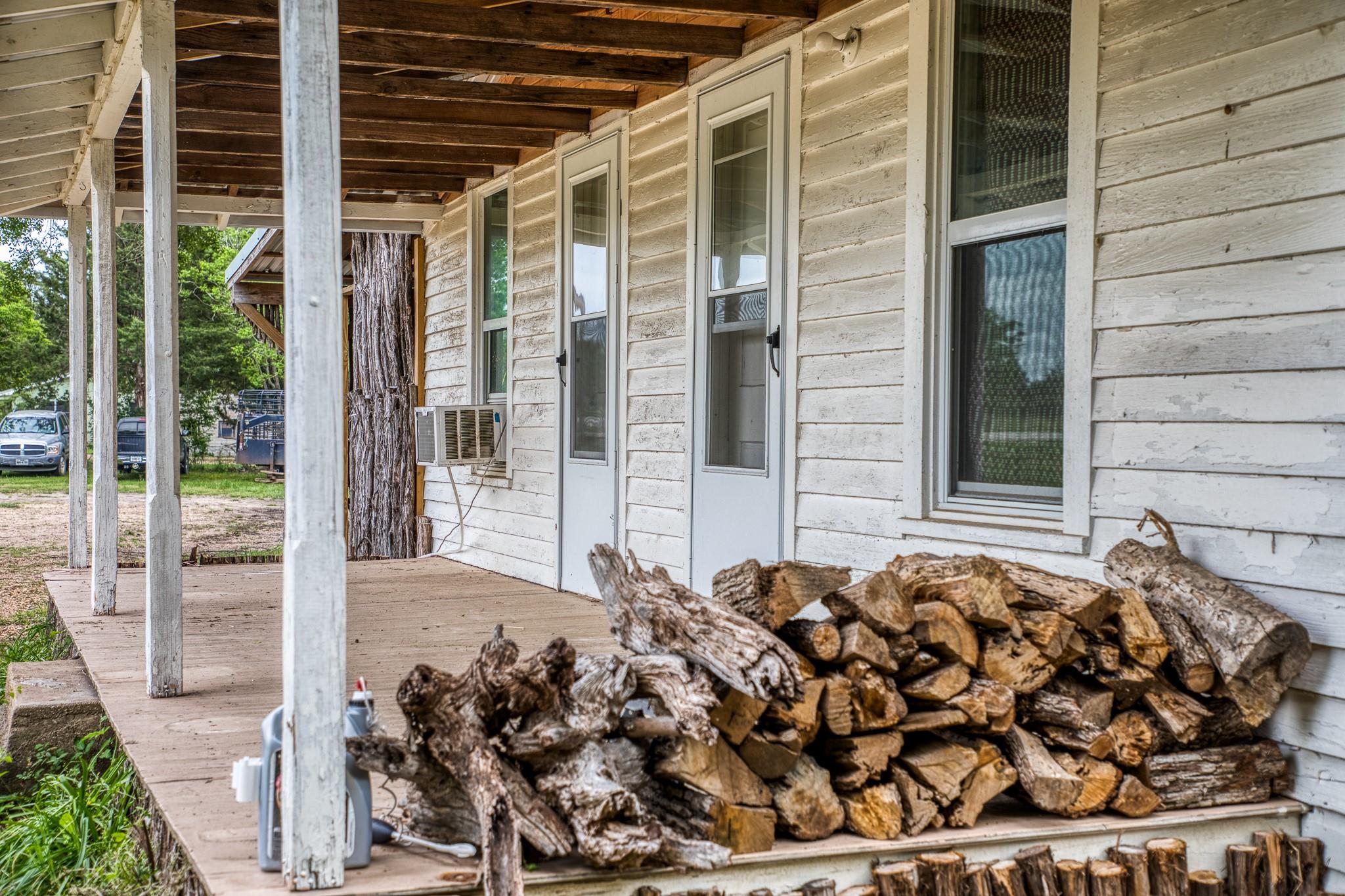 Image 8 of 38 For 11235 Highway 159 W