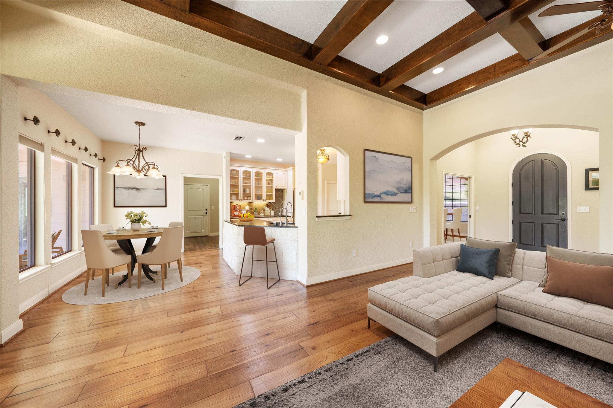 Image 6 of 35 For 170 Echo Canyon Dr N