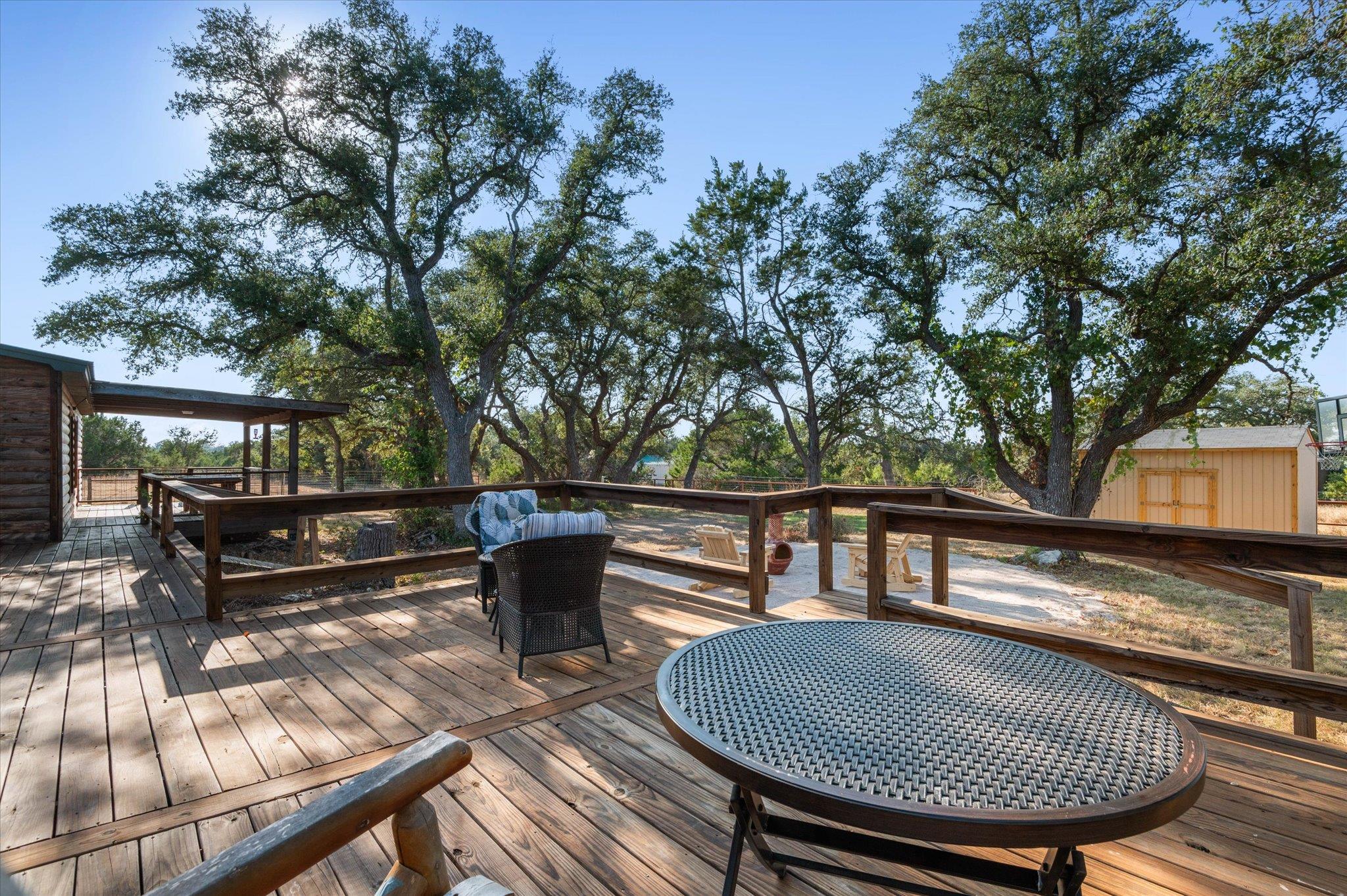 Image 24 of 34 For 215 Go Away Rd