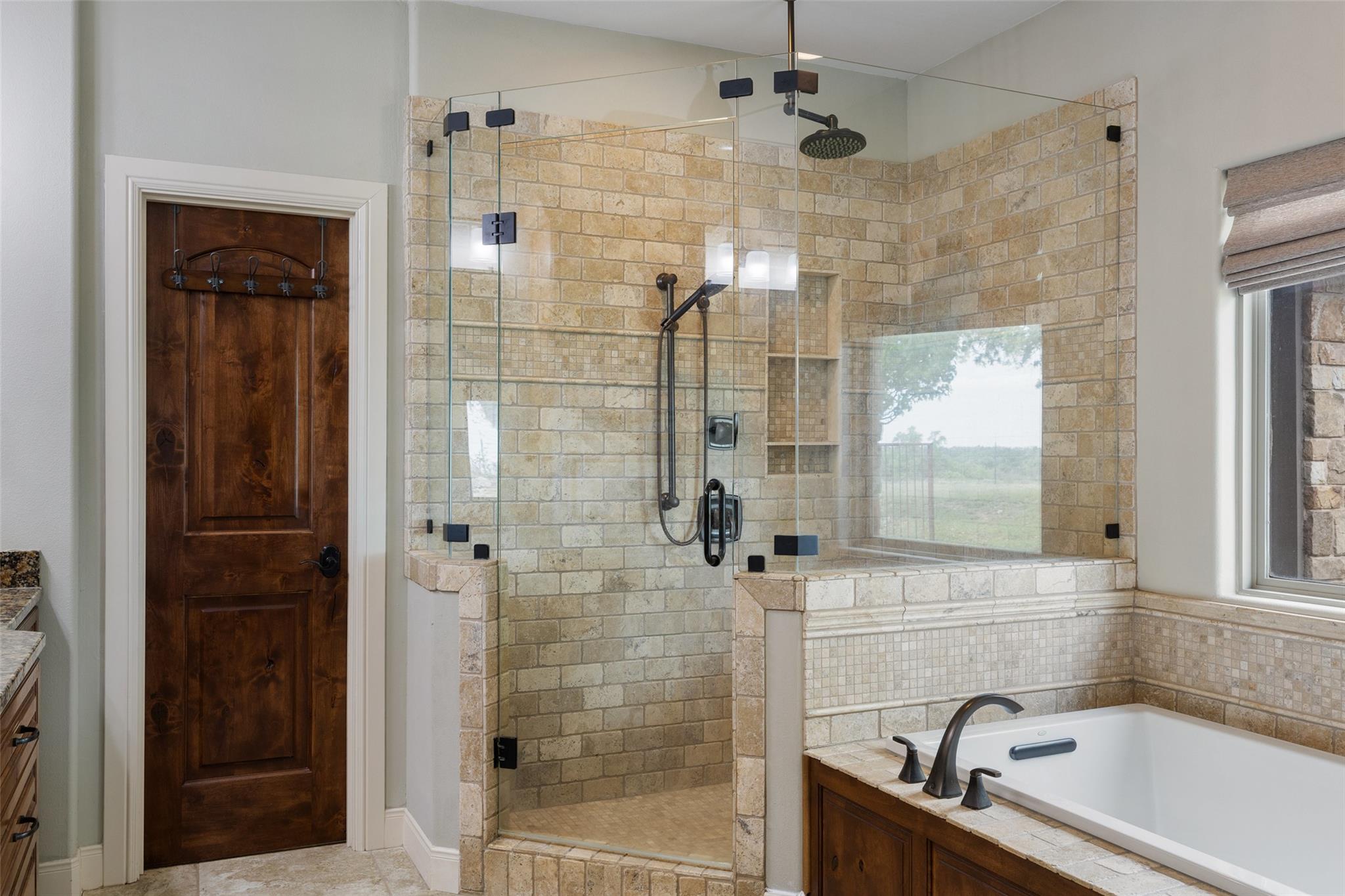 Image 18 of 40 For 101 Crooked Oak Ln