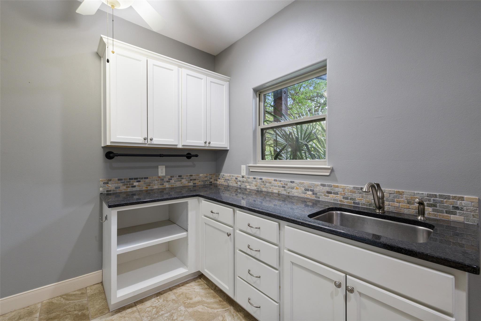 Image 23 of 40 For 101 Crooked Oak Ln