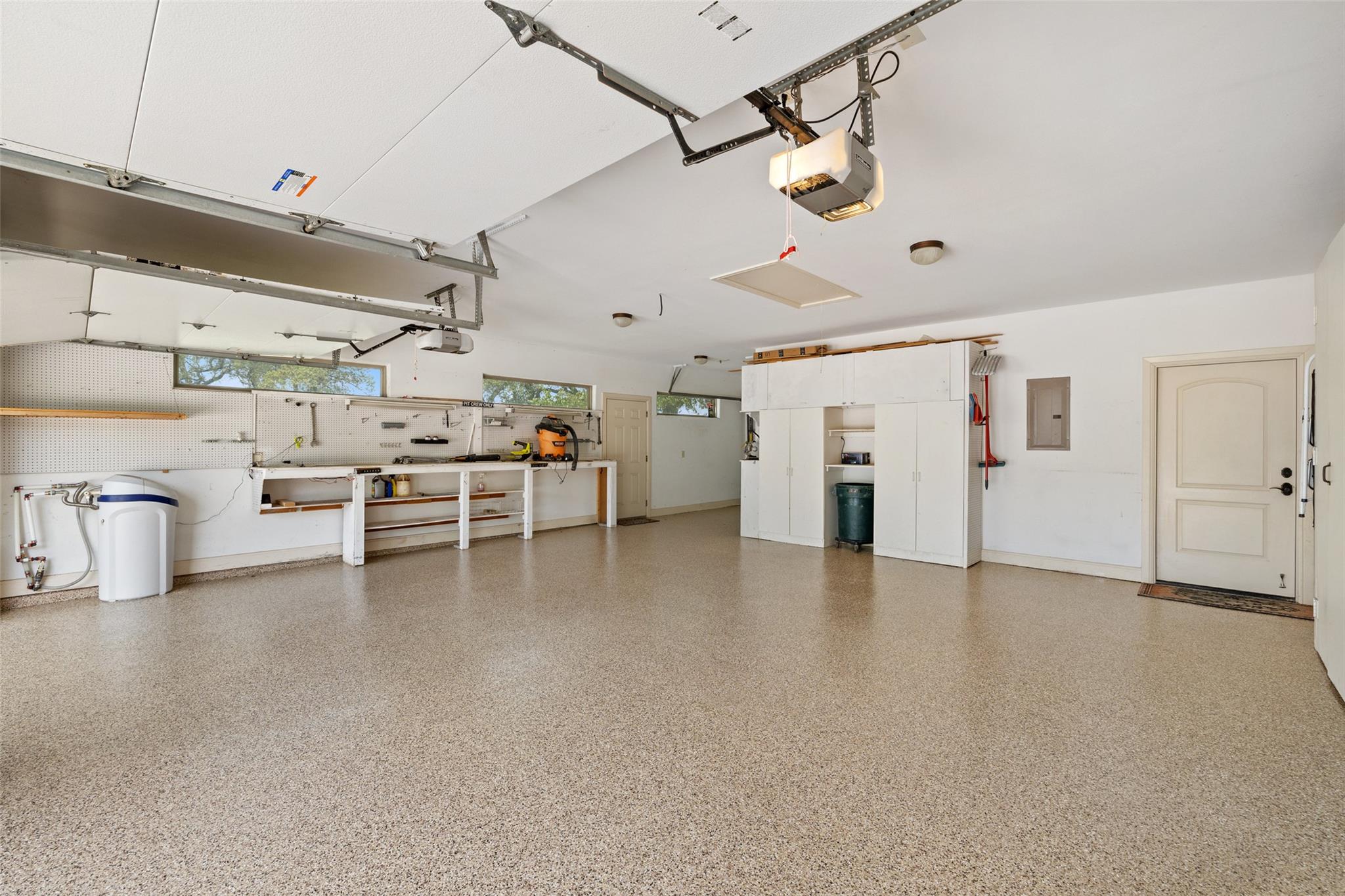 Image 30 of 40 For 101 Crooked Oak Ln