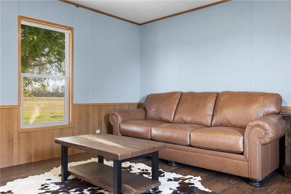 Image 5 of 32 For 2361 Smetana Rd