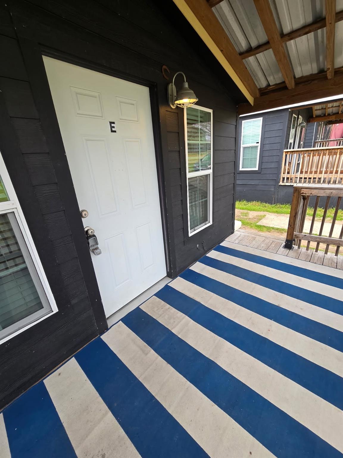 Details for 3019 12th St E, Austin, TX 78702