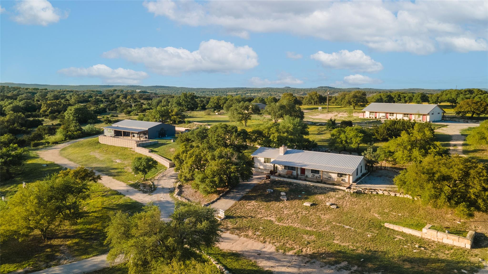 Details for 25404 Hamilton Pool Rd, Round Mountain, TX 78663