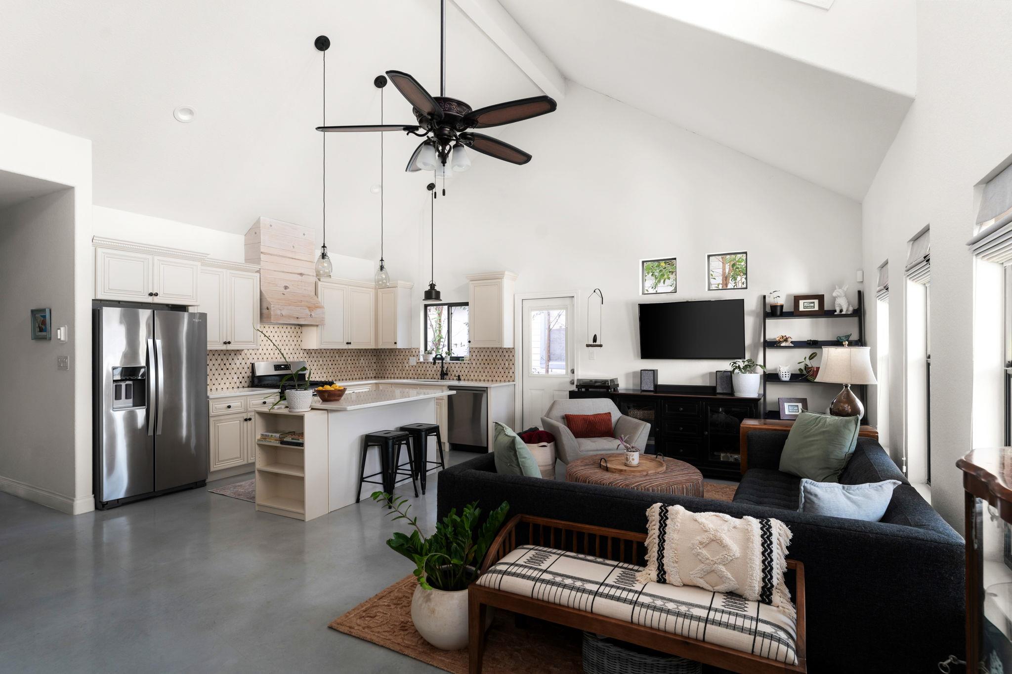 Image 11 of 35 For 1441 Katy St