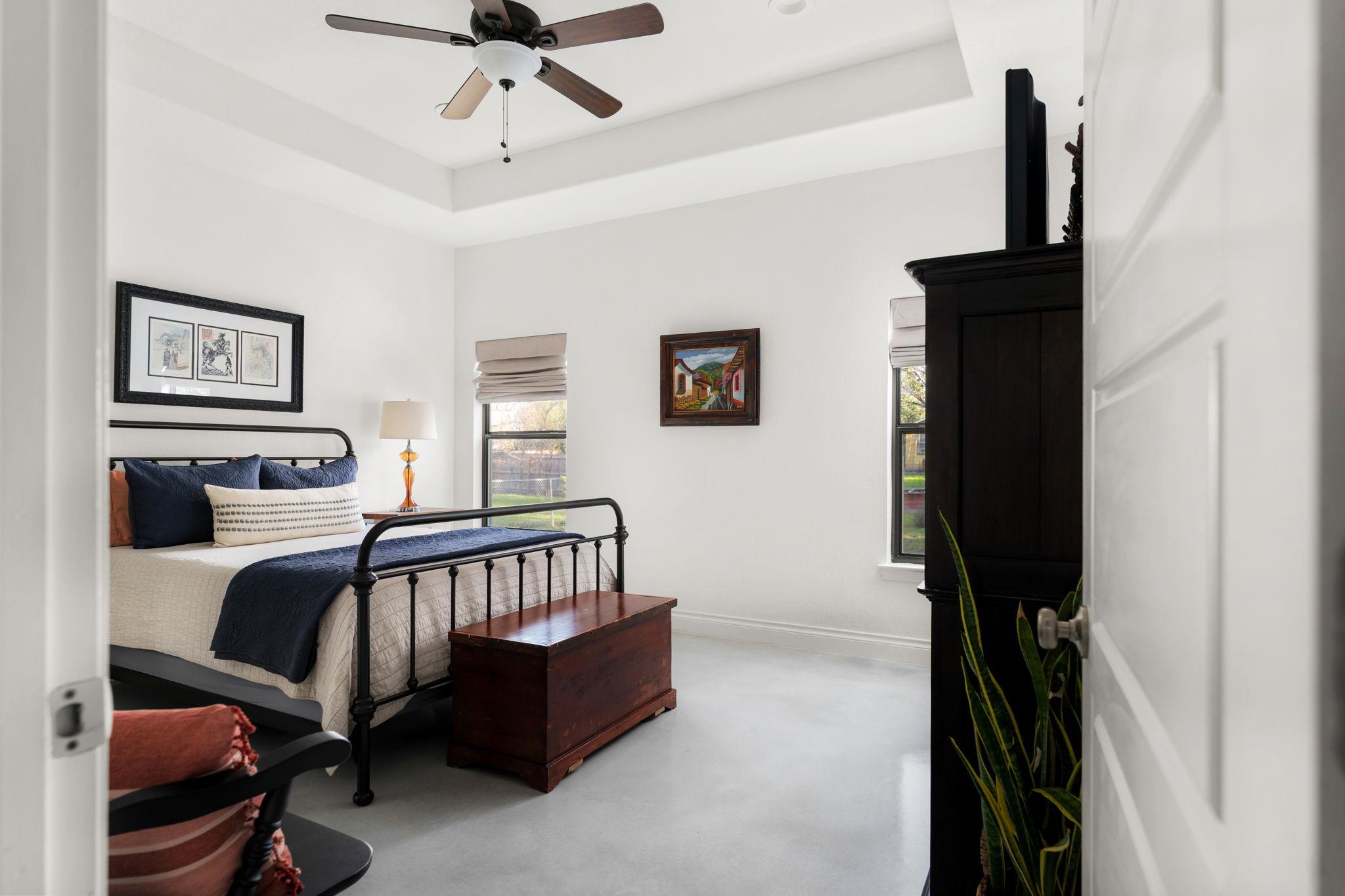 Image 21 of 35 For 1441 Katy St