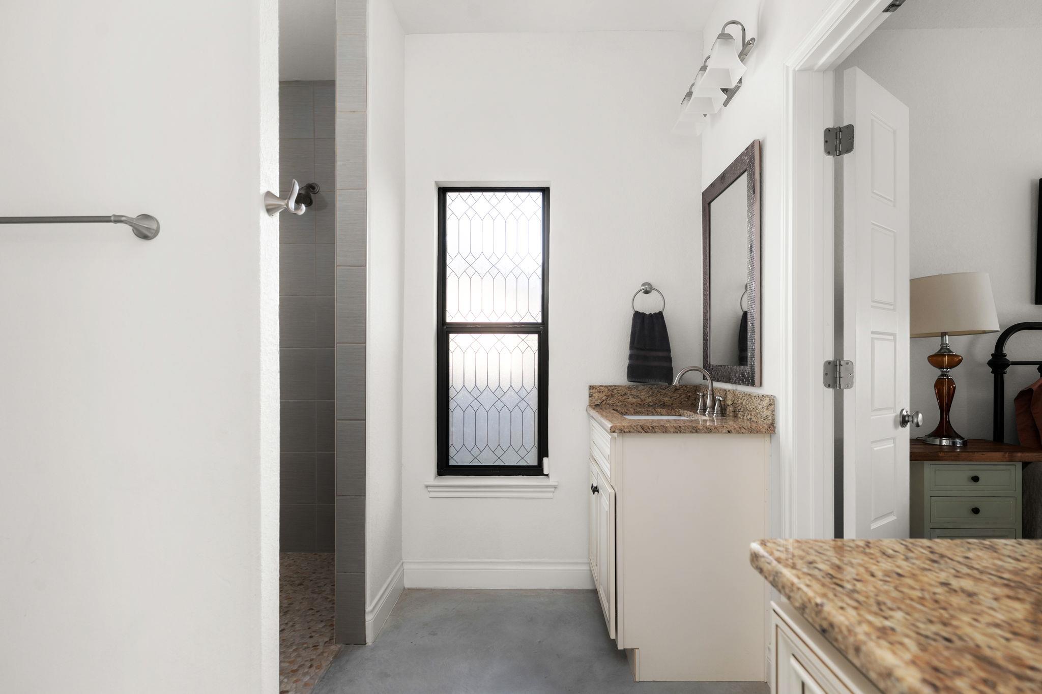 Image 27 of 35 For 1441 Katy St